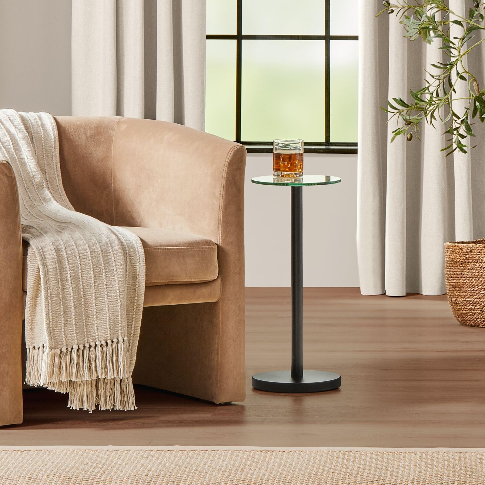 mDesign Modern Nightstand with Storage - Small Side Table for Bedroom & Living Room - Holds Lamps, Books, Decor - Clear/Matte Black Finish - Perfect for Apartments, Dorms & Home Office