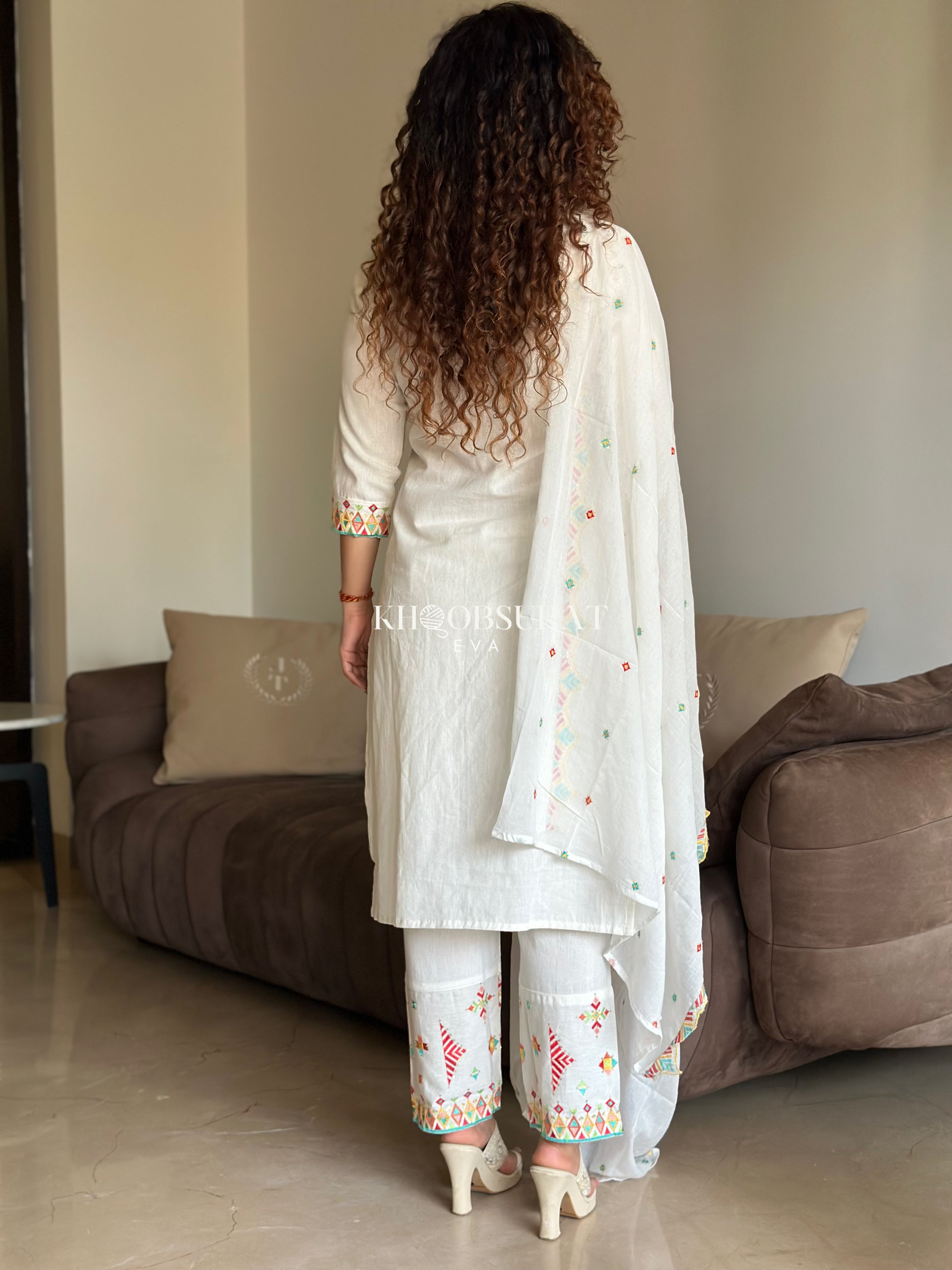 Divine White Cotton Kurta Suit Set for Women | Elegant Indian Ethnic Wear | Perfect for Festivals, Weddings & Special Occasions