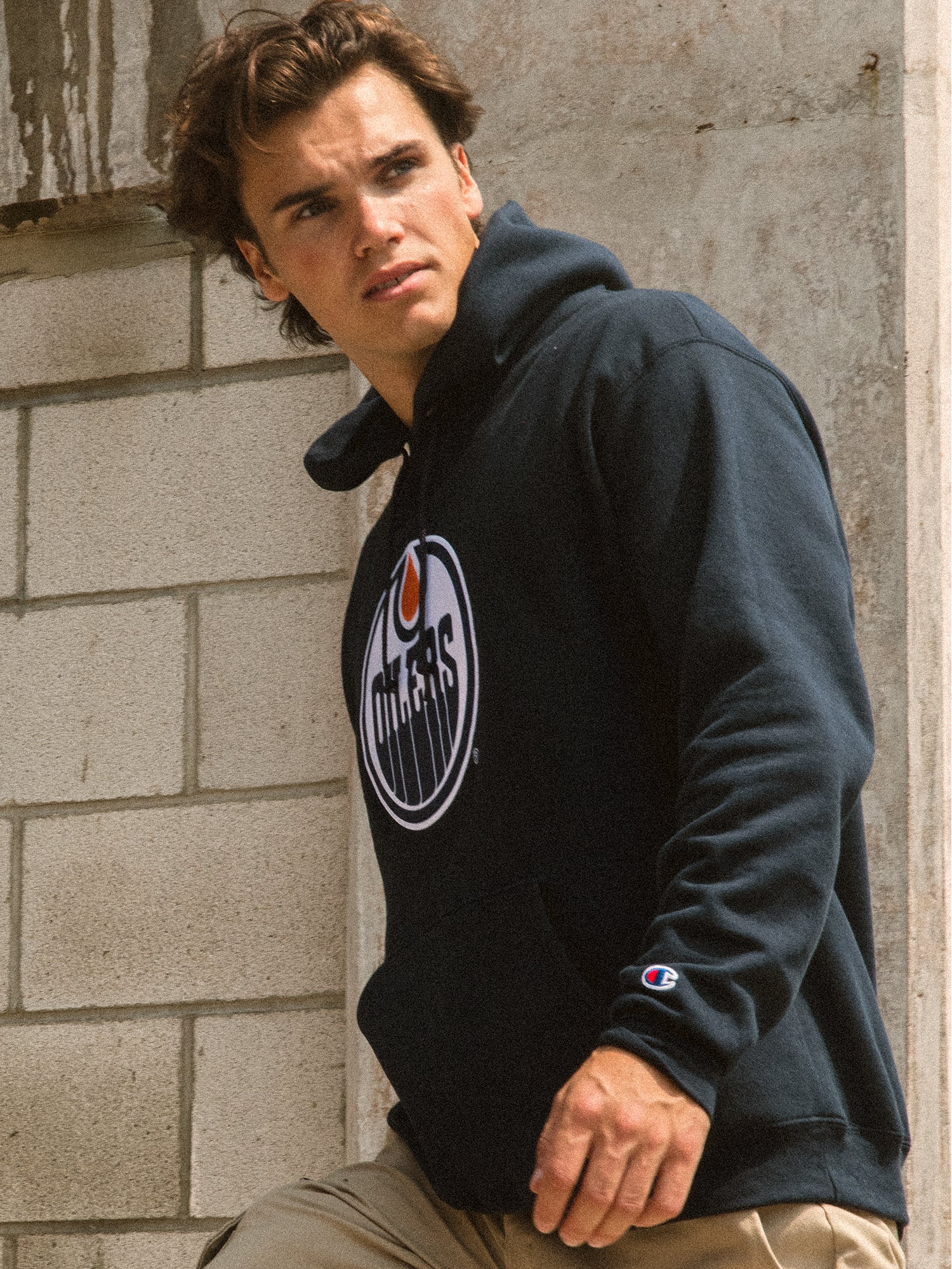 Champion NHL Edmonton Oilers Center Ice Pullover Hoodie - Men's & Women's Casual Wear for Game Day & Outdoor Activities