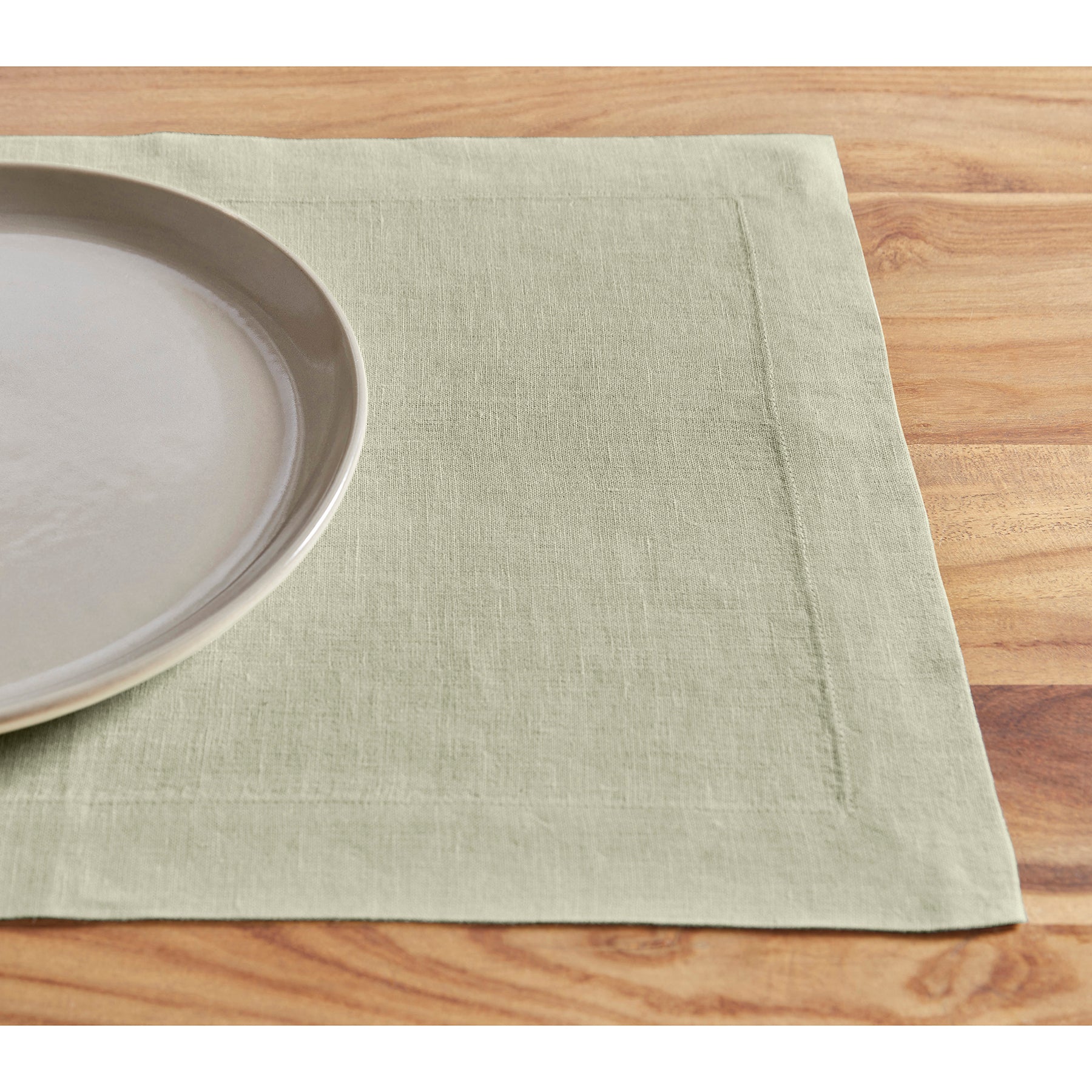 Premium Sonoma Placemats Set of 4 - Waterproof & Non-Slip Table Mats for Dining - Elegant Home Decor for Kitchen, Dining Room, and Outdoor Entertaining