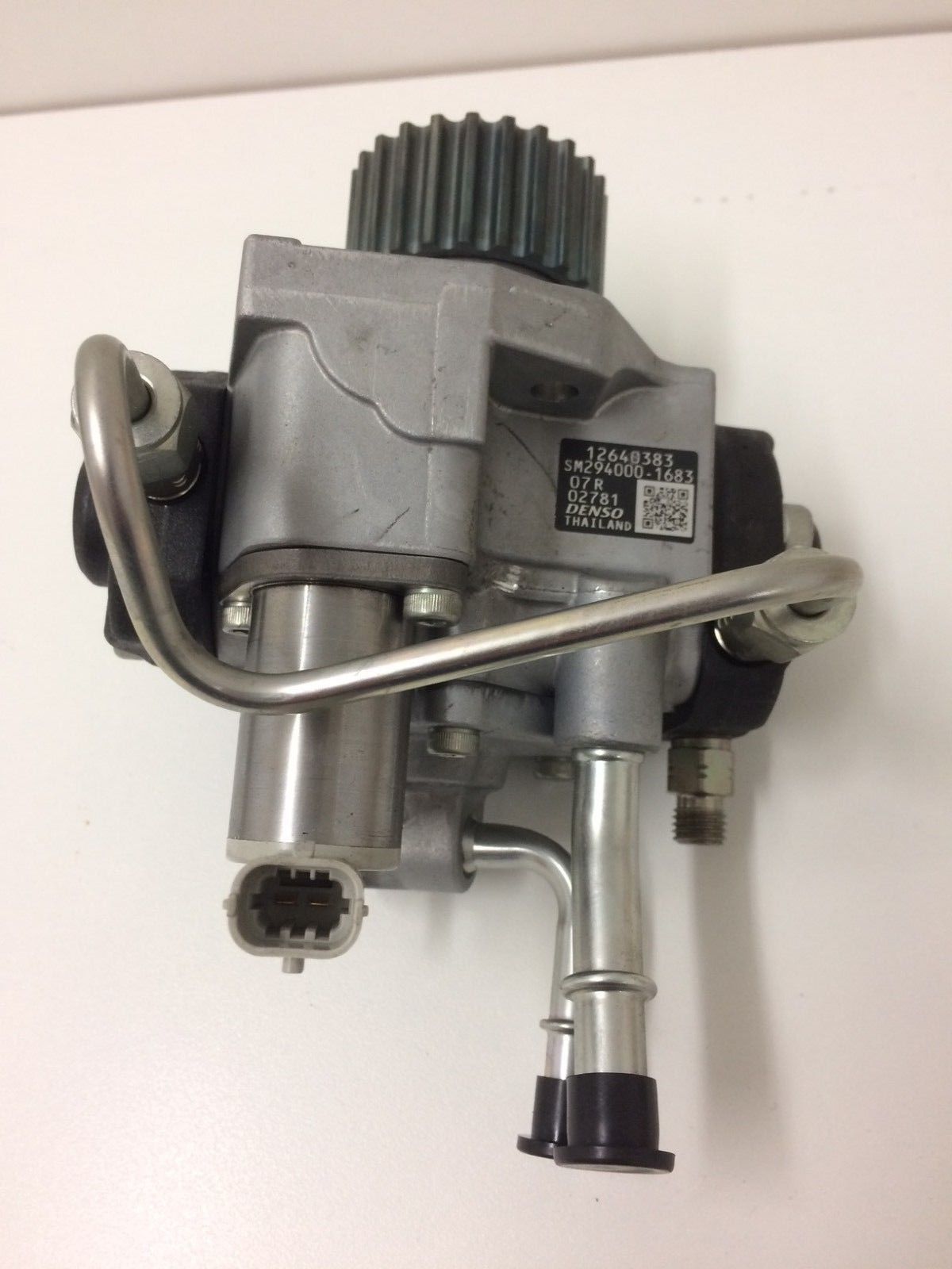 Genuine Holden RG Colorado 2.8L Duramax Diesel Fuel Injection Pump 2014-2020 - Replacement Part for Improved Engine Performance & Fuel Efficiency