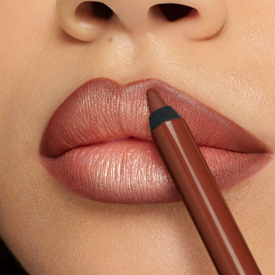 Revlon ColorStay Multi Liner Lip Liner - Off Roading Shade (1g) | Long-Lasting, Smudge-Proof Lip Pencil for Precise Definition & All-Day Wear | Perfect for Everyday Makeup, Night Out Looks & Professional Makeup Artists