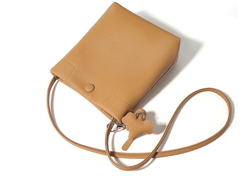 Stylish Small Leather Tote Bag for Women - Fashionable Designer Handbag for Work, Travel & Everyday Use