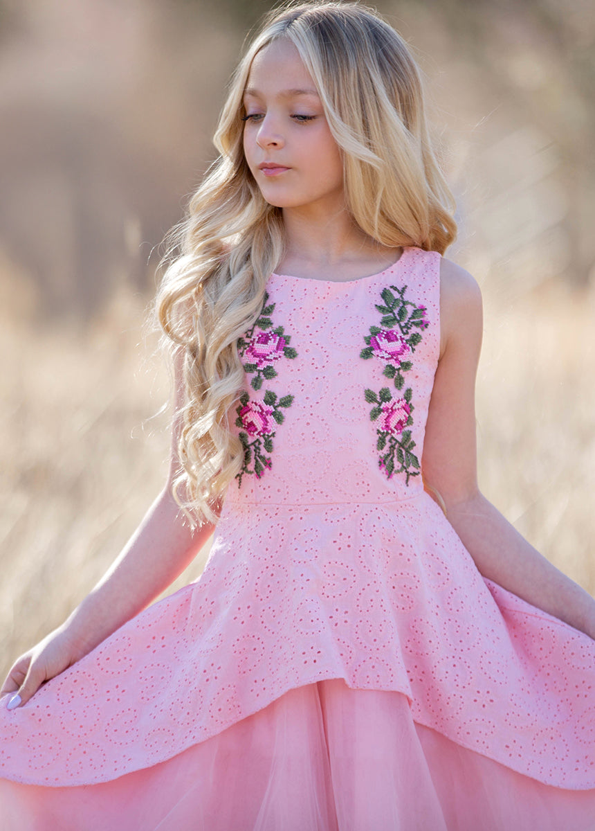 Amberlyn Blush Pink Flowy Maxi Dress for Women - Elegant Summer Beach Wedding Party Dress | Perfect for Vacations, Date Nights & Special Occasions