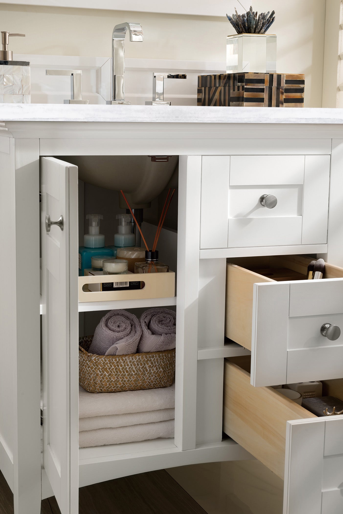Palisades 30 Inch Single Bathroom Vanity with 3CM Arctic Fall Solid Surface Top in Bright White - Perfect for Modern Bathroom Renovations and Small Space Designs