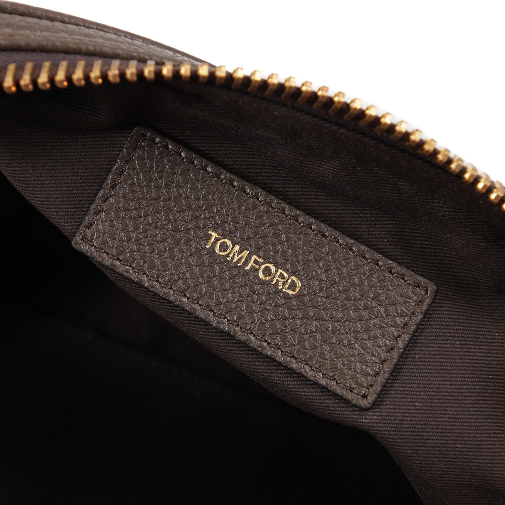 Tom Ford Single Zip Leather Toiletry Bag for Men - Premium Travel Cosmetic Case, Toiletries Organizer for Gym, Business Trips & Weekend Getaways