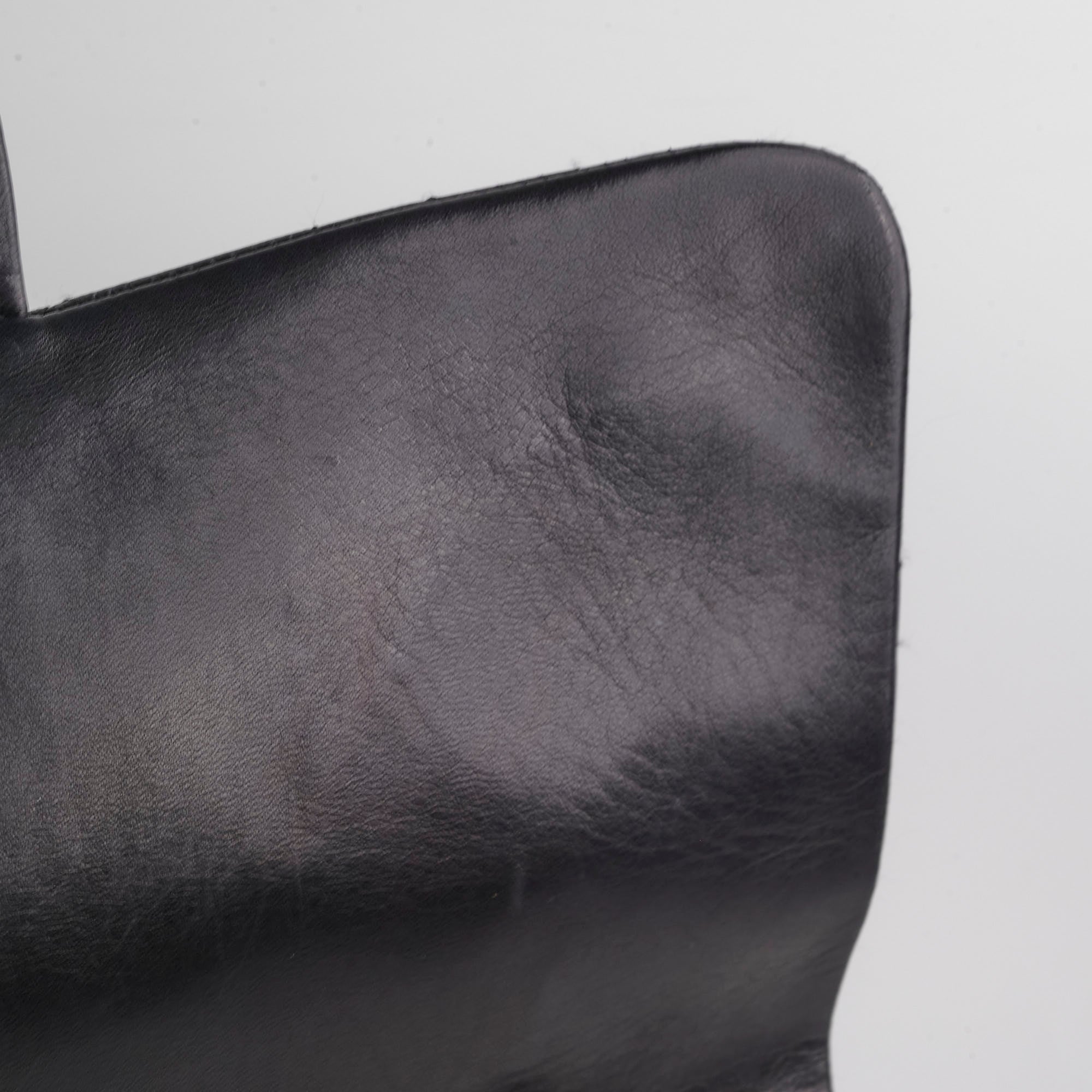 Authentic Chanel Jumbo Classic Flap Bag in Black Lambskin Leather - Luxury Handbag for Women, Perfect for Evening Events & Special Occasions