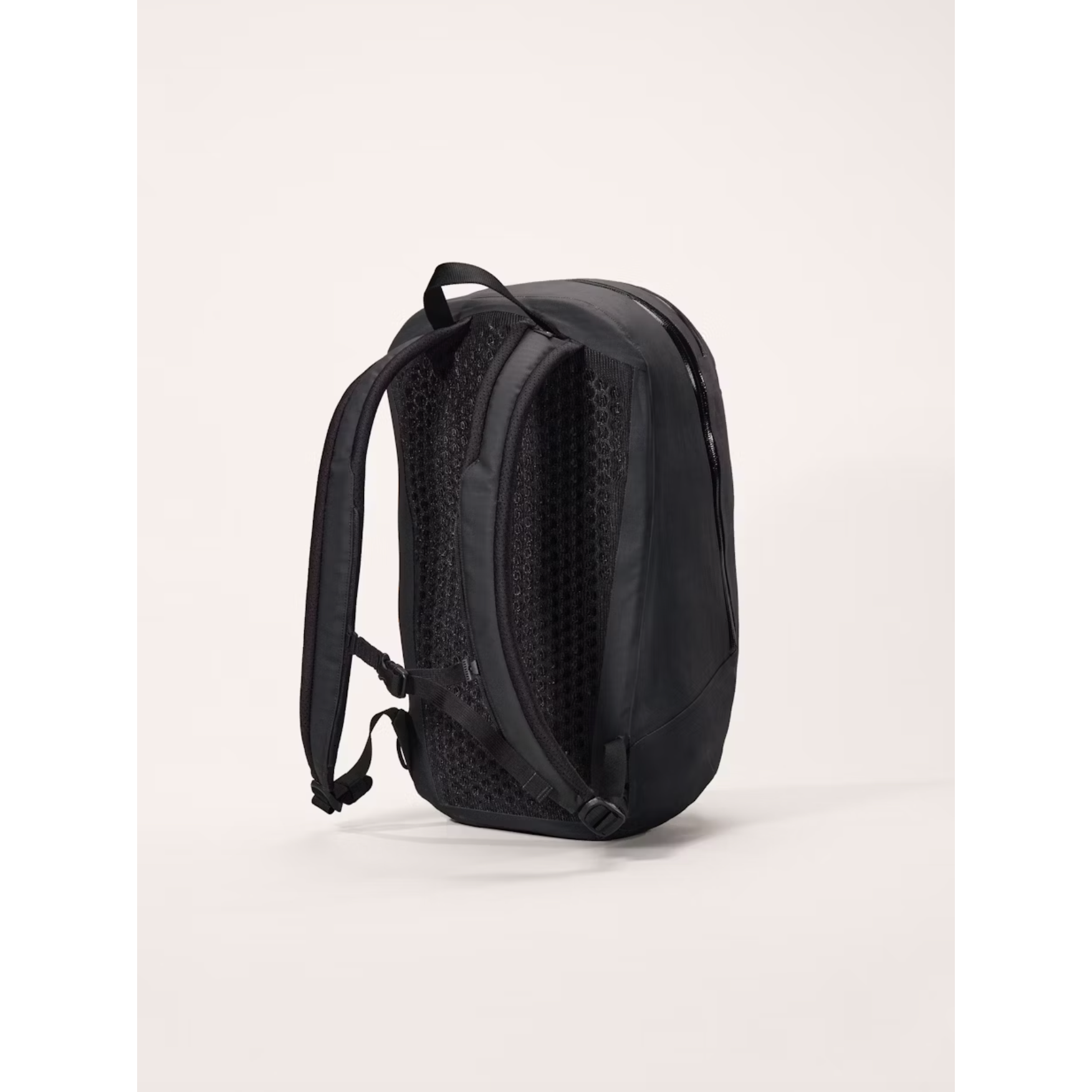 Arc'teryx Granville 16 Backpack - Lightweight Waterproof Laptop Backpack for Men & Women - Perfect for Commuting, Travel & Outdoor Adventures