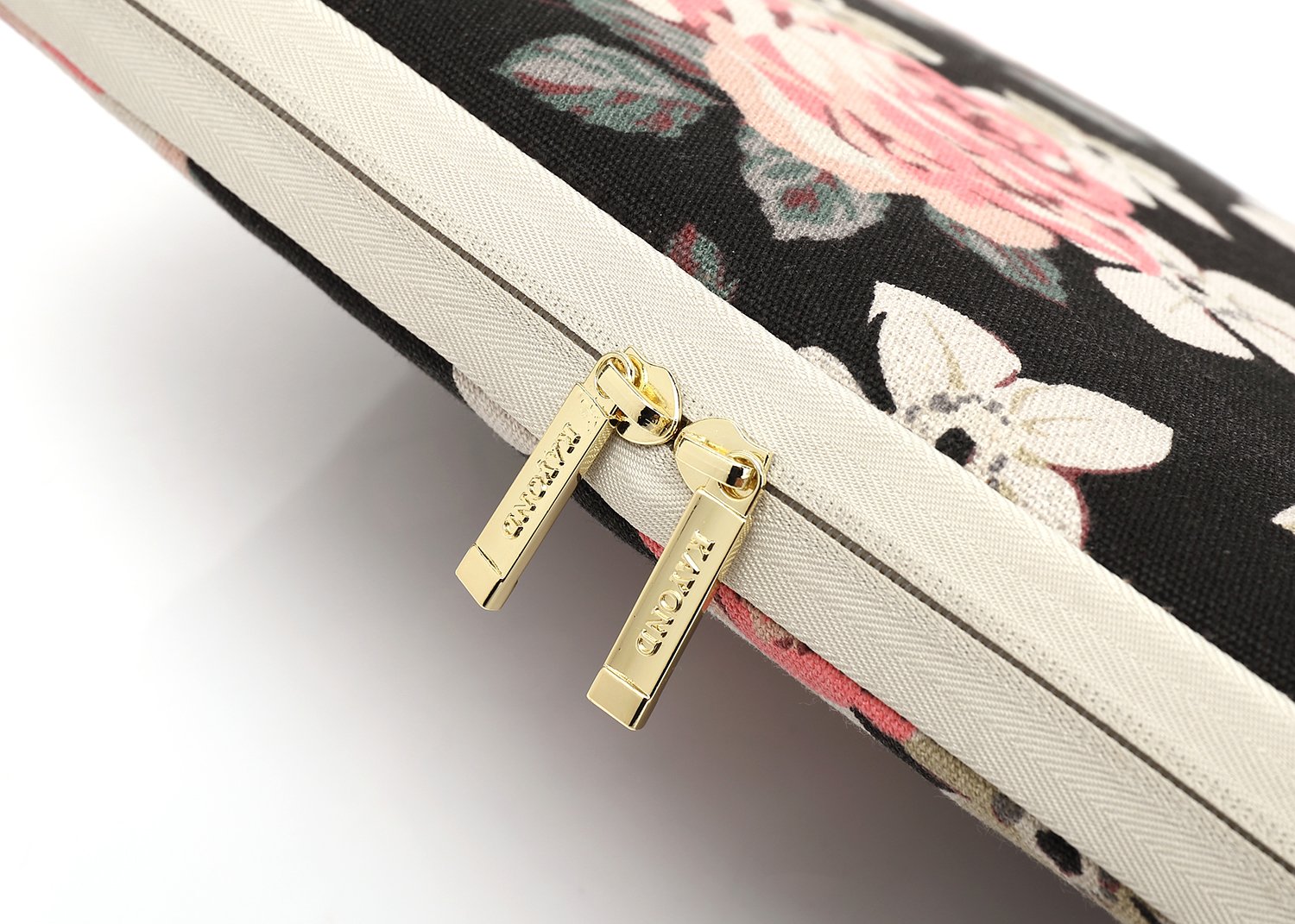 KAYOND 15.6 Inch Water-resistant Canvas Laptop Sleeve for MacBook Air/Pro 15.4, MacBook Pro 16 - Black Rose Pattern, Perfect for Work, Travel, and School