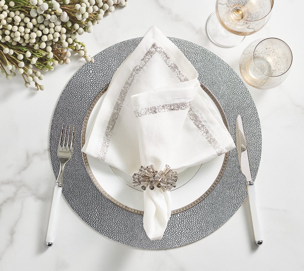 Elegant Dazzle Napkin Rings Set of 4 - Premium Stainless Steel Dinnerware Accessories for Wedding, Holiday & Formal Dining Table Decor