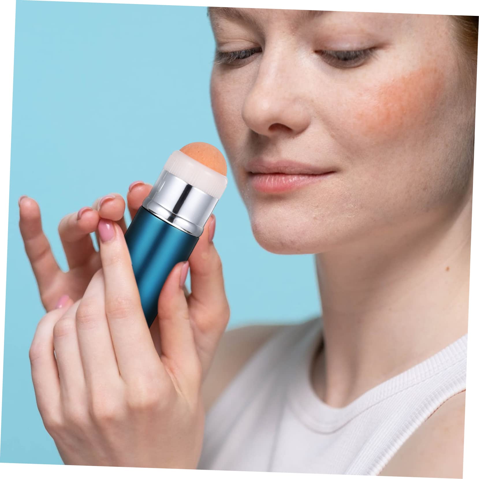 Oil Absorbing Volcanic Stone Face Roller - Aluminum Alloy Oil Control Ball for Makeup & Skincare | Portable Oil-Removing Gadget for Oily Skin, Touch-ups & On-the-Go Use