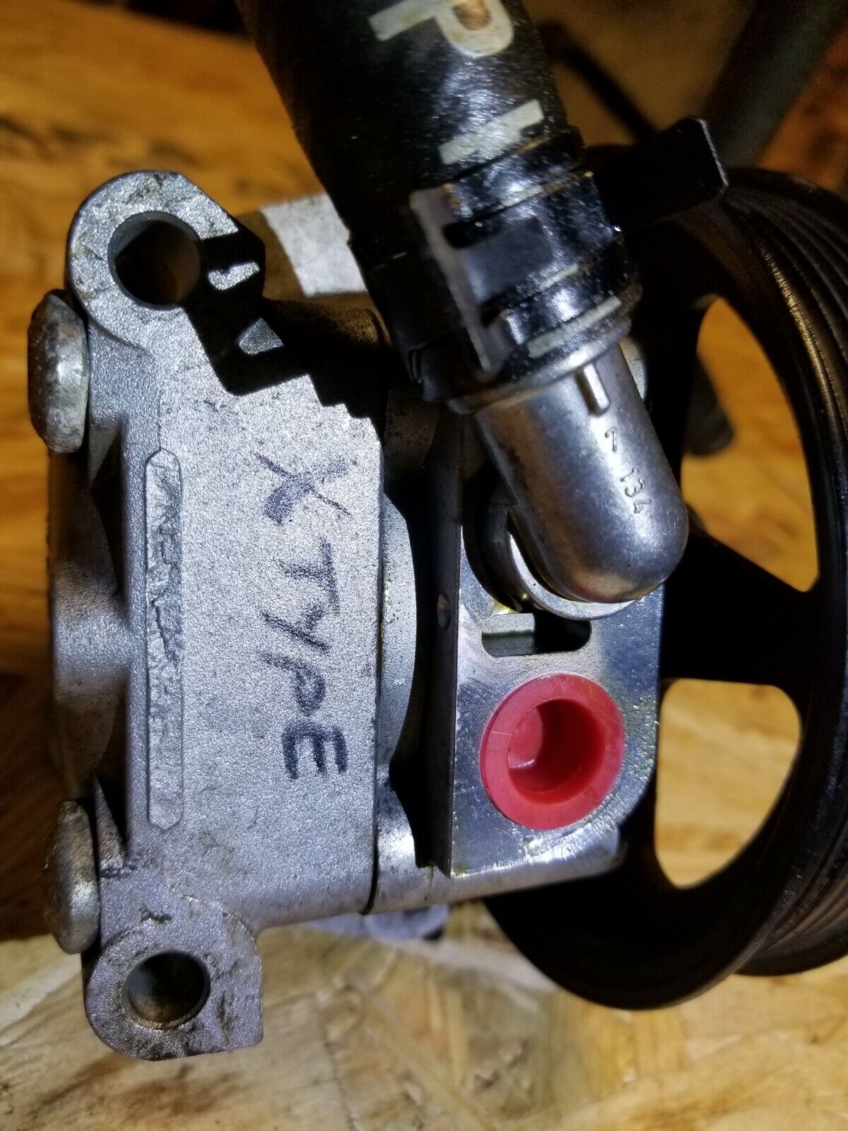 2005-2008 Jaguar X-Type 3.0L Power Steering Pump OEM Replacement Part - 86K Miles - Perfect for Smooth Steering & Performance Driving