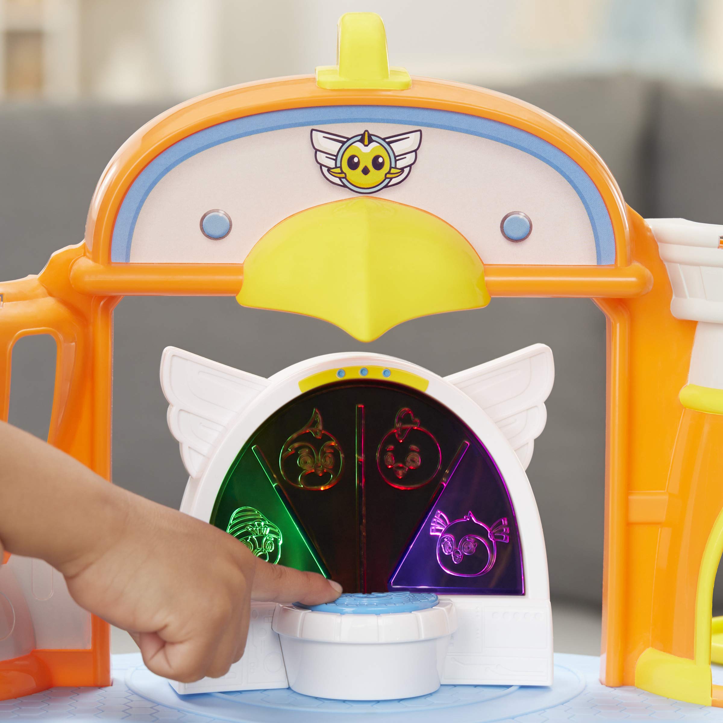 Fast & Exclusive Educational Action Figure Toy for Kids - Perfect for Playtime, Learning & Collecting