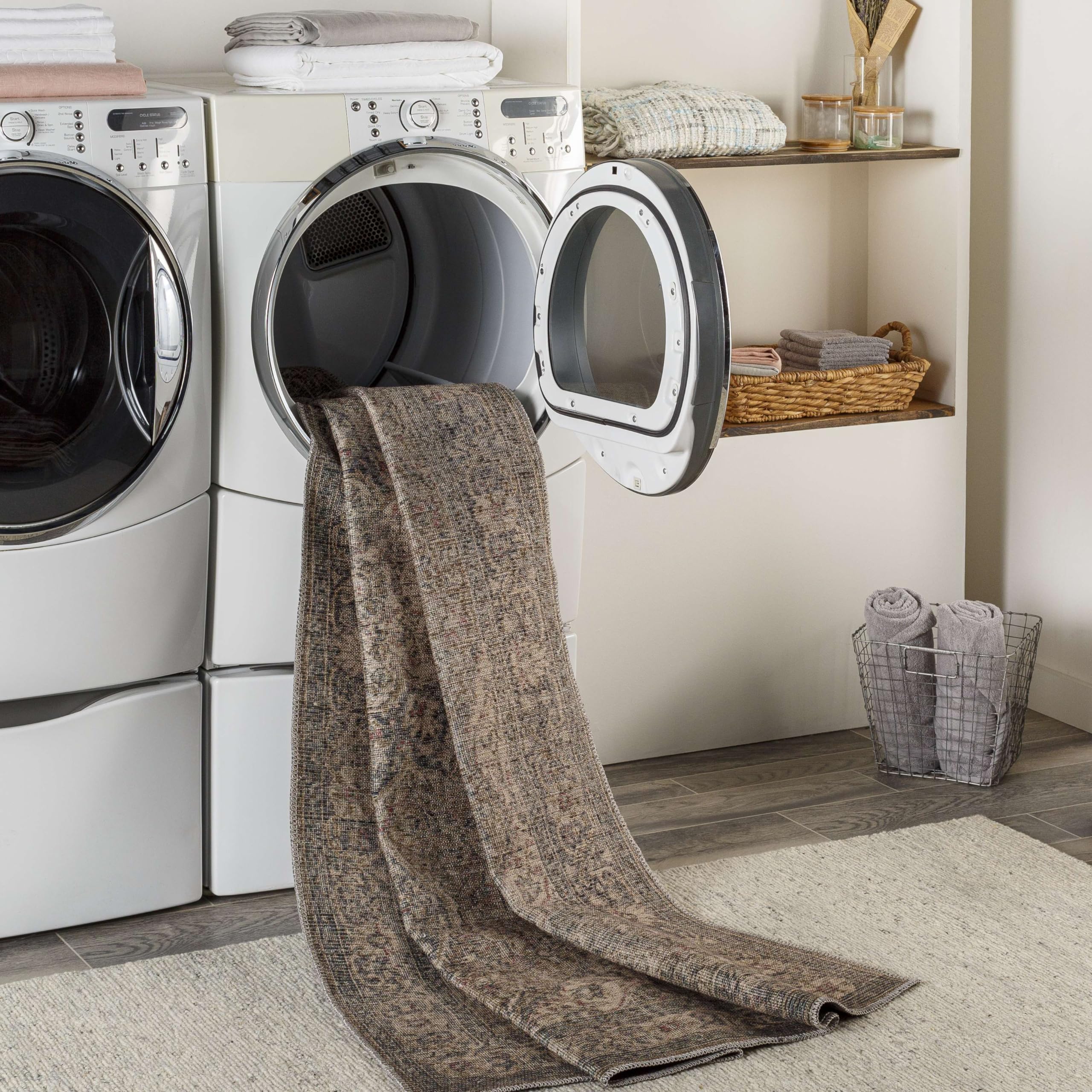 Mark&Day Washable Rugs 9x12 - Traditional Camel Area Rug in Brown & Cream | Machine Washable Living Room, Bedroom & Kitchen Carpet (9'3