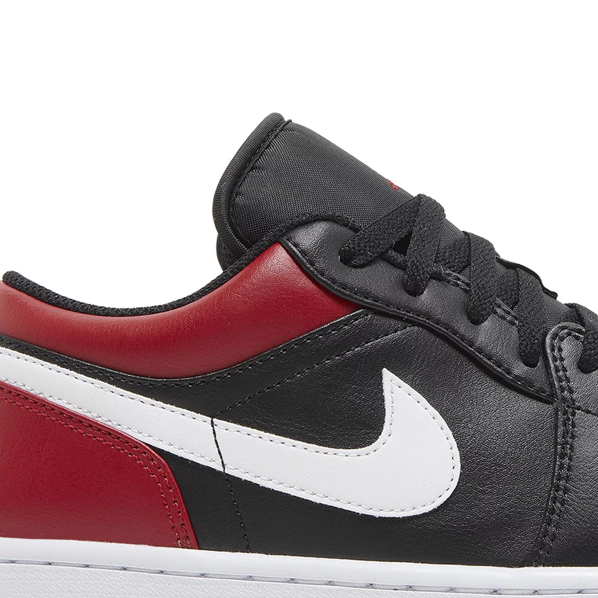 Air Jordan 1 Low 'Alternate Bred Toe' Men's Basketball Shoes - Black/Red-White Sneakers for Casual Wear & Street Style