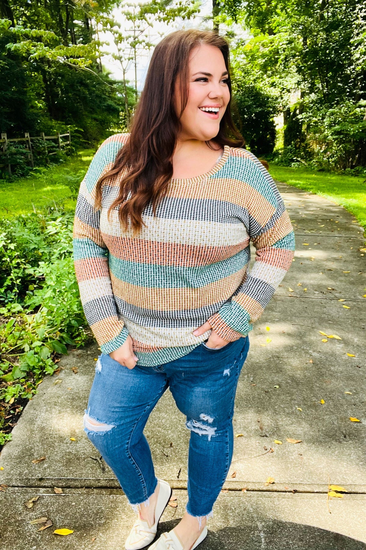 Stylish Hunter Green Stripe Vintage Two-Tone Blouse for Women | Retro Fashion Top | Perfect for Casual Outings, Date Nights & Office Wear