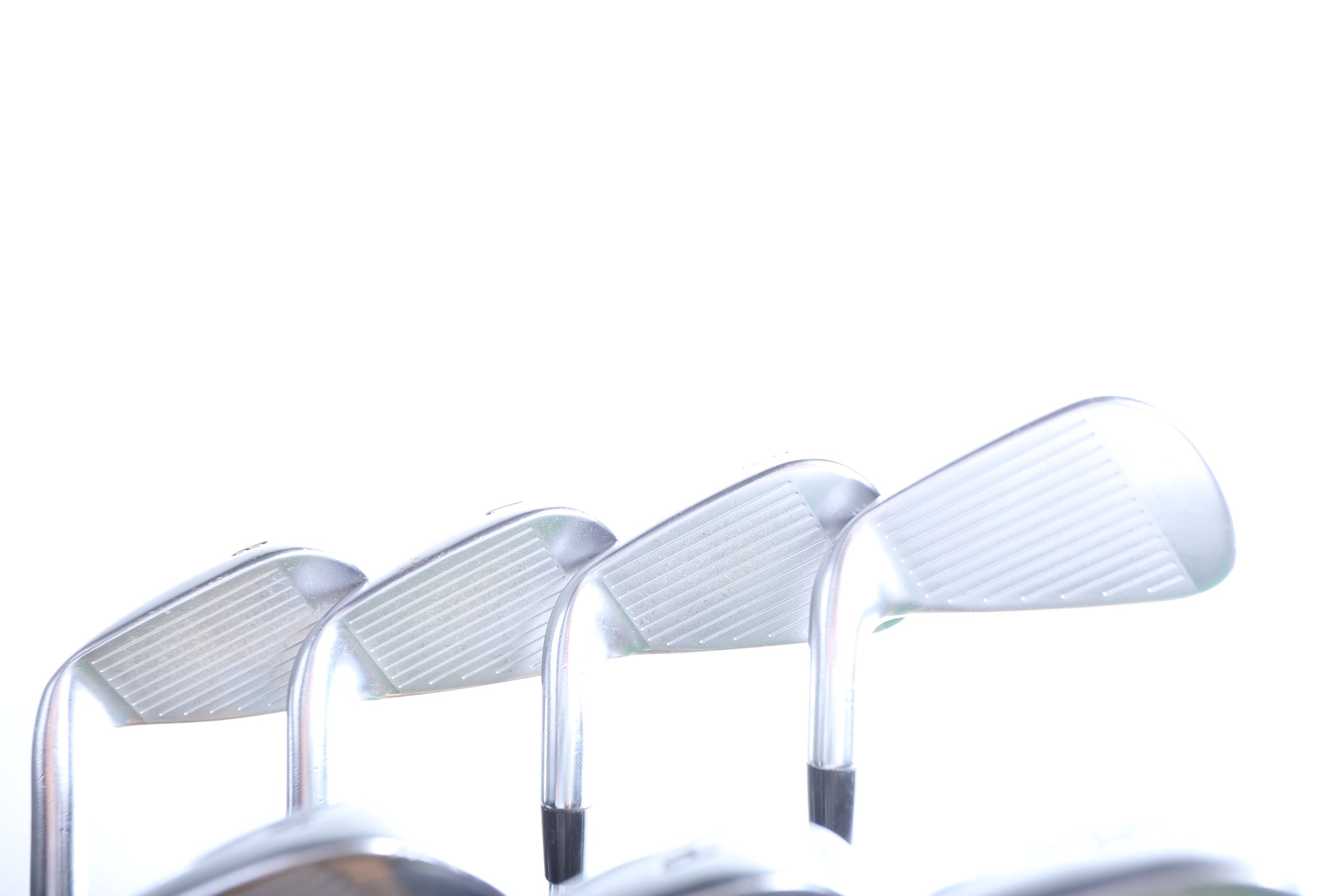 Used Callaway Apex 21 Iron Set 5-AW Right Handed Regular Flex Golf Clubs for Men - Perfect for Mid-Handicap Players on the Course