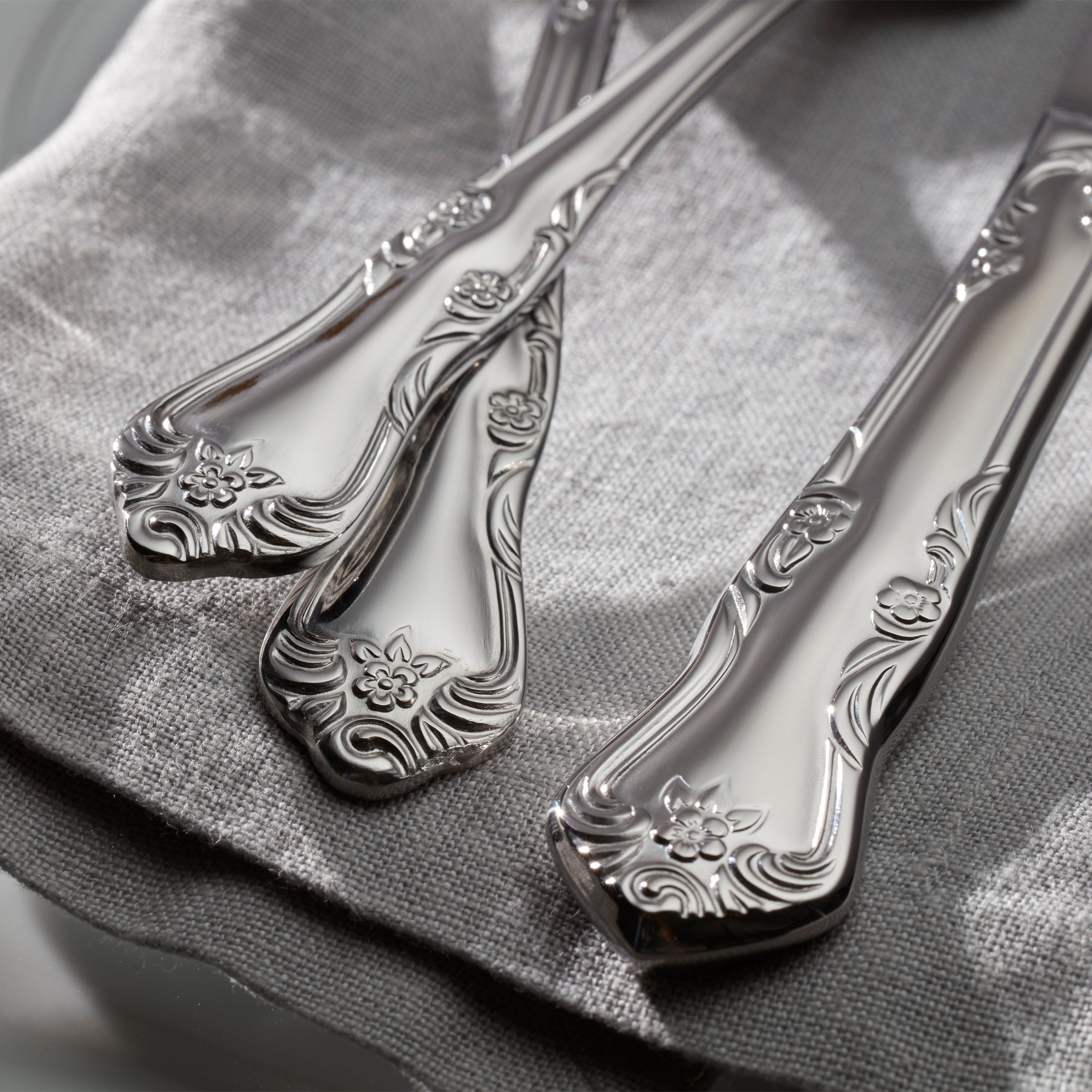 Premium Azalea 20-Piece Stainless Steel Flatware Set - Elegant Silverware for Dinner Parties, Weddings & Everyday Dining