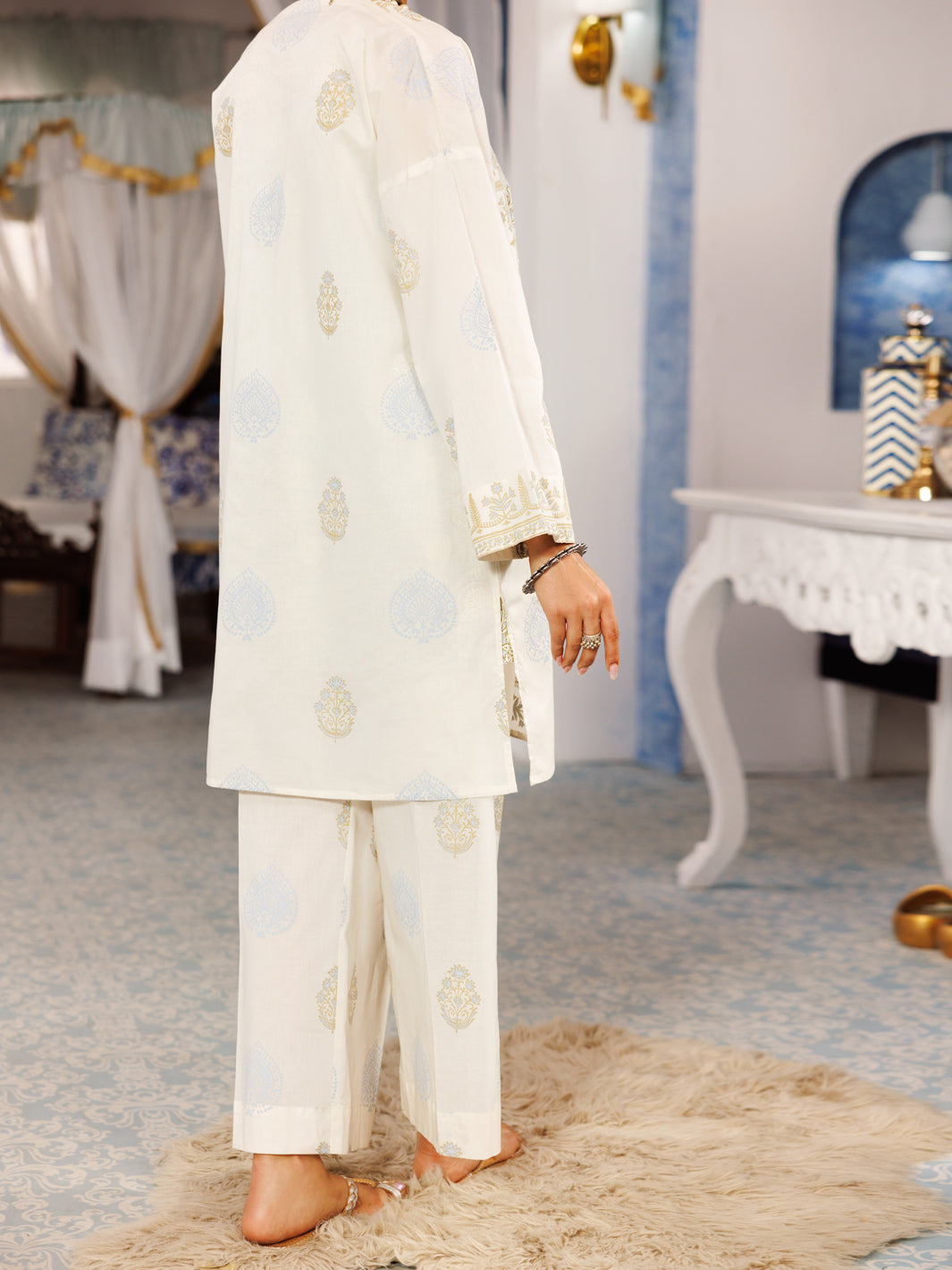 Cambric Ivory Stitched Suit Almirah | Premium Wardrobe Closet for Formal Wear Storage | Perfect for Bedroom, Closet Organization & Luxury Clothing Display