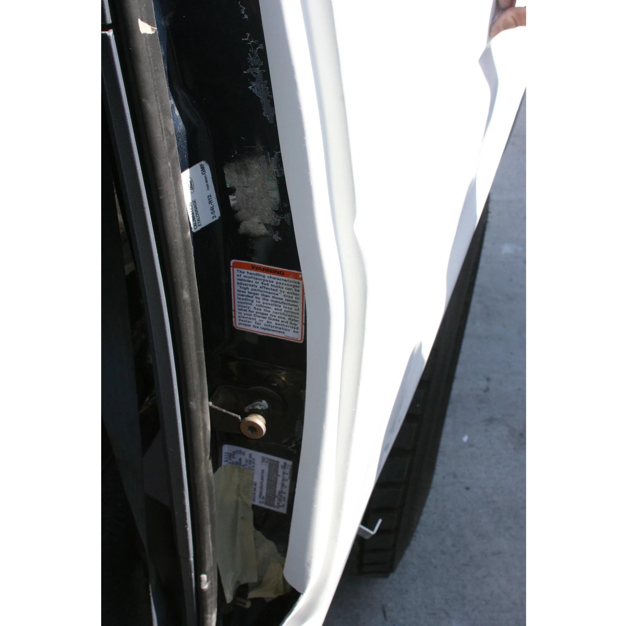 80-96 Ford Bronco Fiberglass Rear Quarter Panels - Durable Replacement Body Parts for Off-Road & Restoration Projects