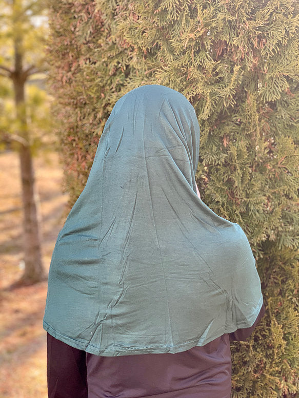Amira Hijab Set - 2 Piece Emerald Green Muslim Scarf for Women - Perfect for Daily Wear, Prayer & Modest Fashion
