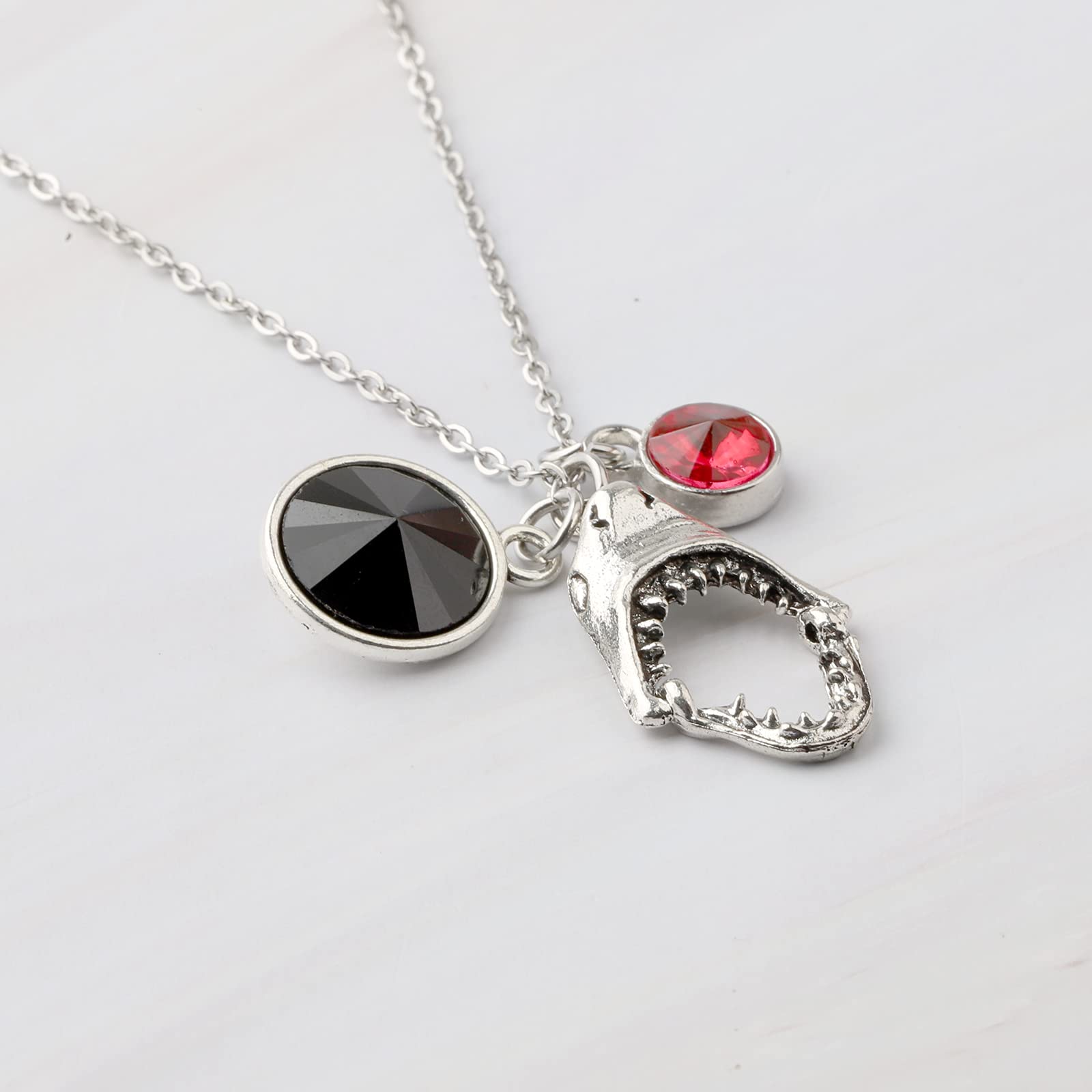 MAOFAED Anime Lover Gift - Cute Anime Pendant Necklace for Manga Fans | Perfect Cosplay Accessory & Kawaii Jewelry Gift for Otaku
