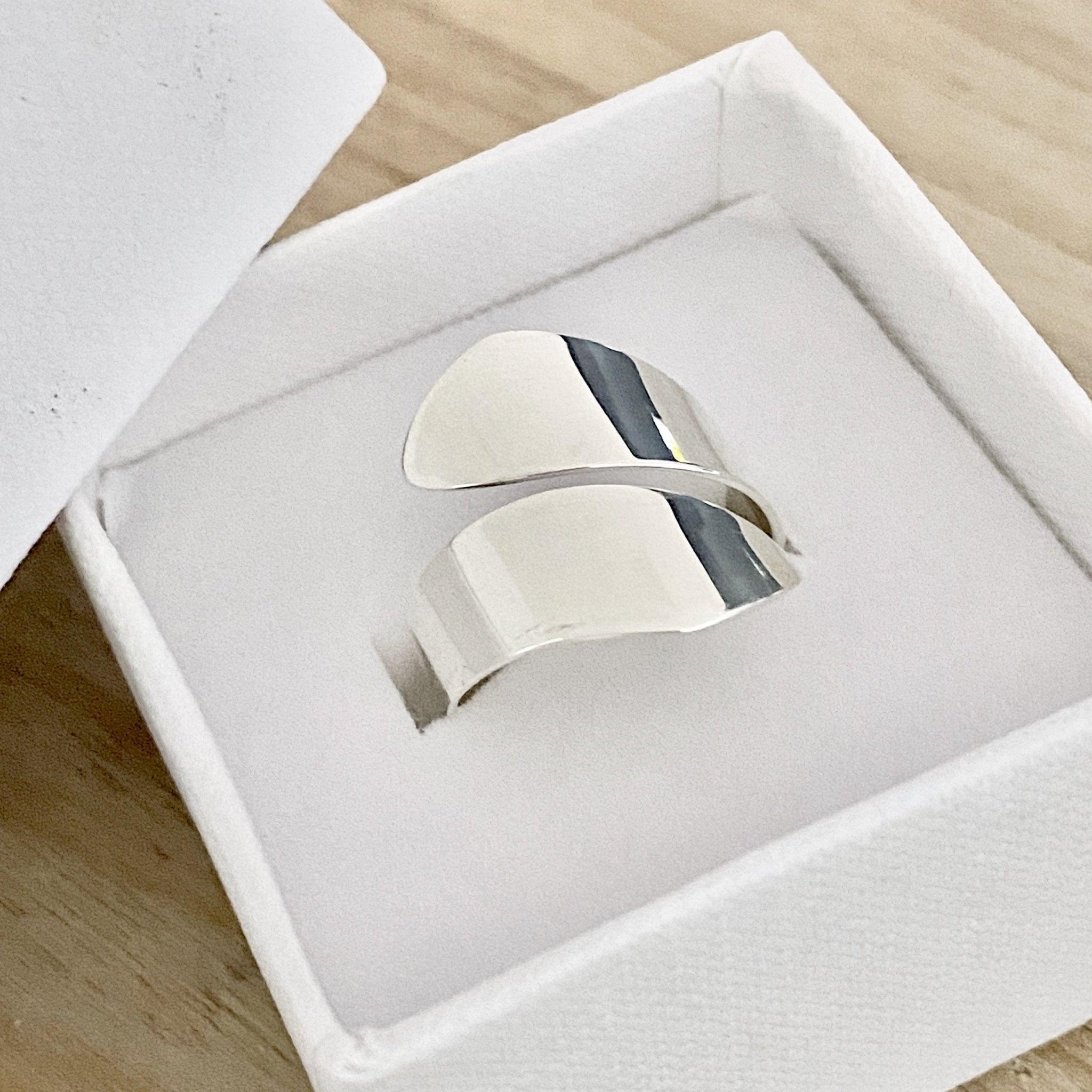 Laihas Sea Peak Statement Sterling Silver Boho Ring for Women - Handmade Dainty Jewelry for Everyday Wear, Gift Giving & Boho Fashion