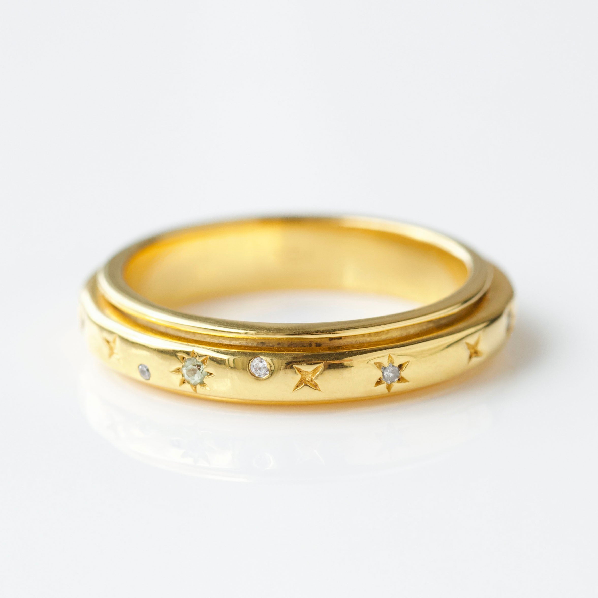 Diamond Spinning Constellation Ring for Women - Elegant Zodiac Jewelry Gift for Birthday, Anniversary & Special Occasions - Perfect for Stargazing & Romantic Dates