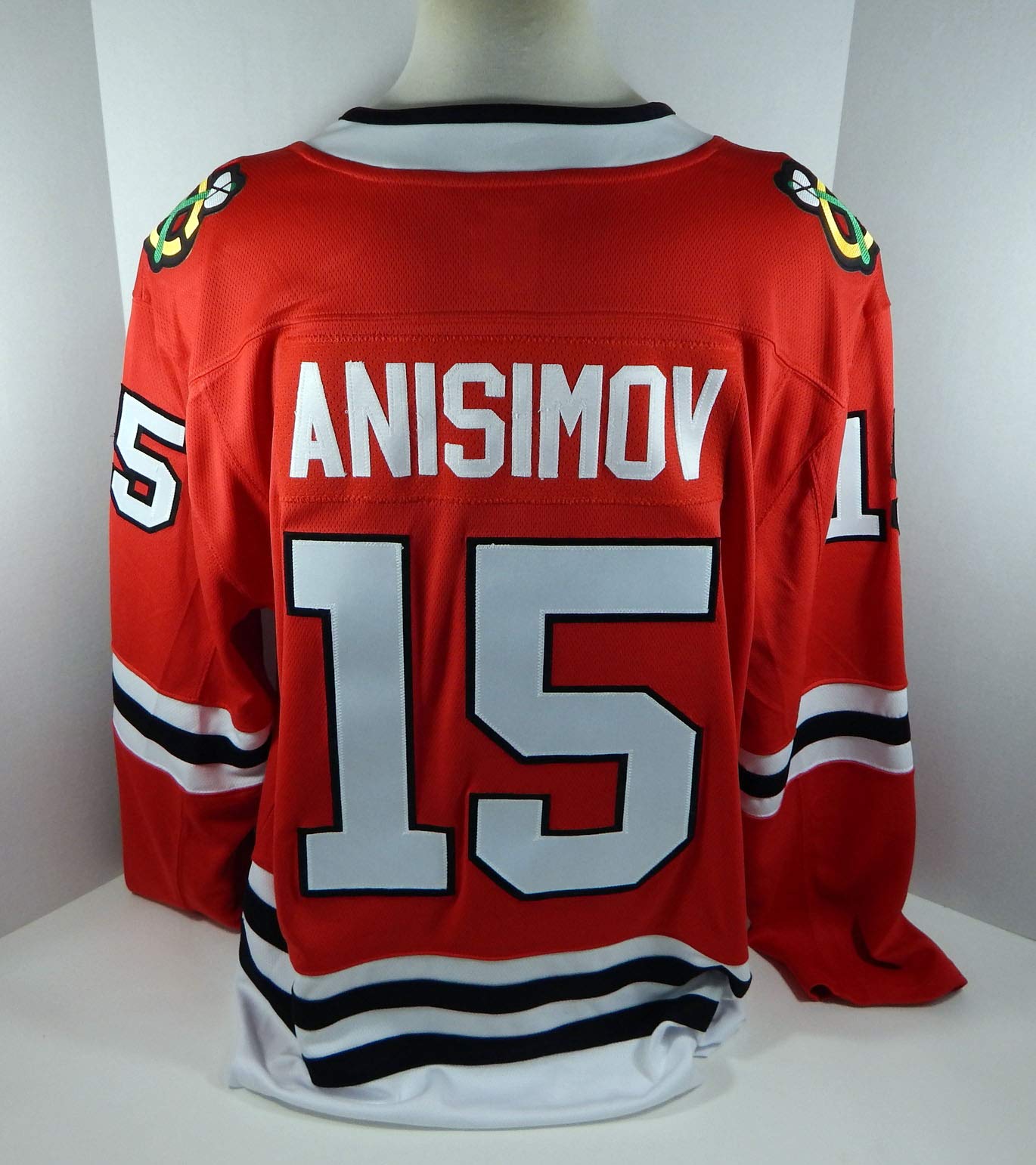 Authentic Chicago Blackhawks Artem Anisimov #15 Breakaway Red Hockey Jersey for Men - Size XL - Perfect for Game Day, Sports Events & Fan Collection
