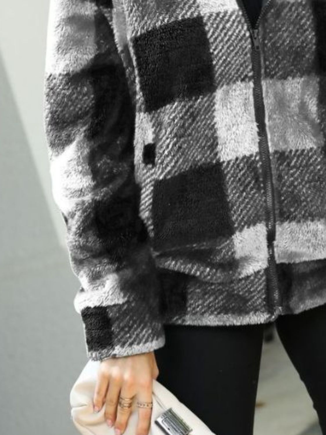 Stylish Plaid Zip-Up Collared Jacket for Men & Women - Perfect for Fall Outfits, Casual Wear & Outdoor Activities