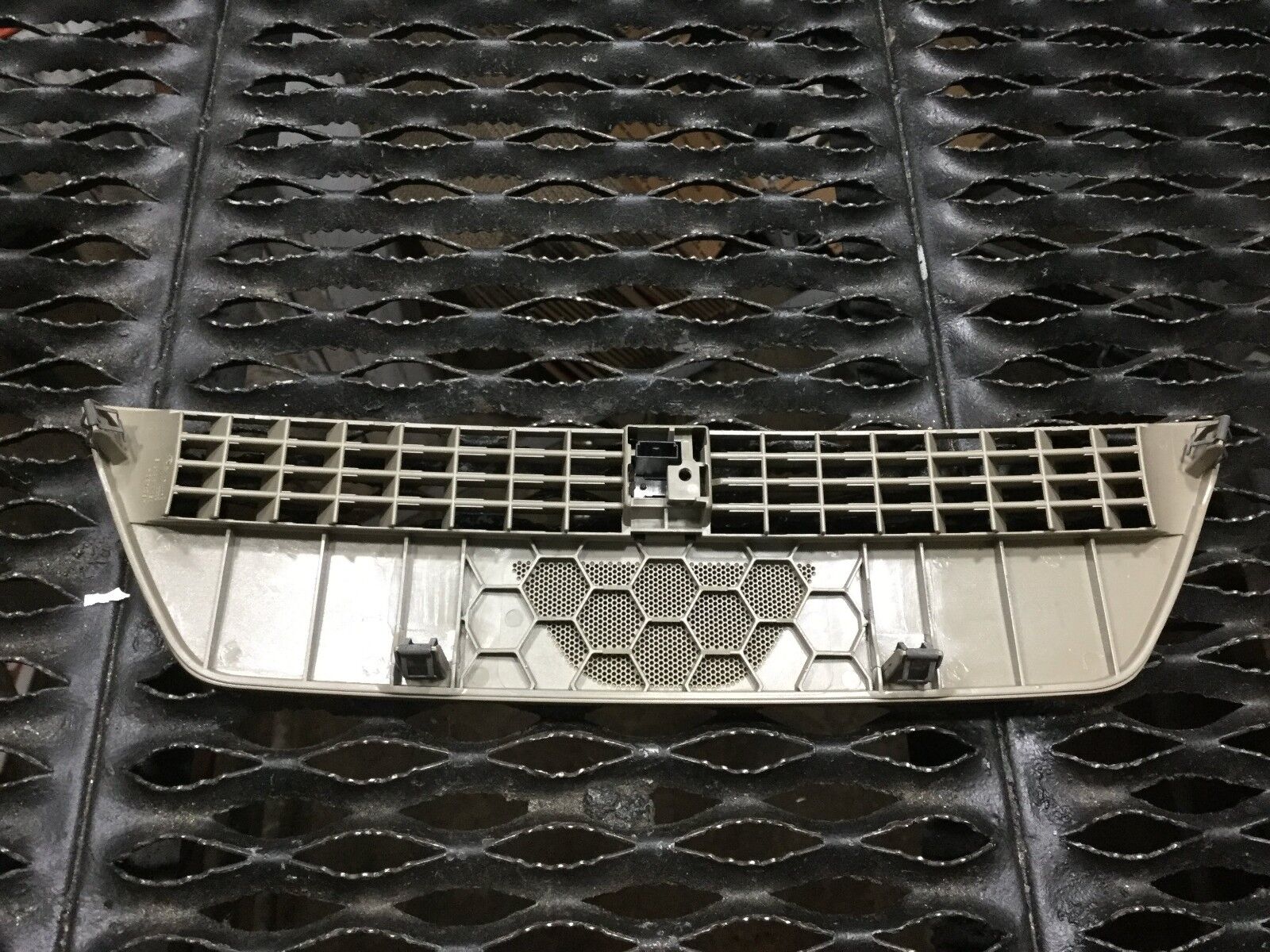2005-2008 Audi A4 Center Dash Air Vent Grille with Light Sensor - OEM Replacement Part for Interior Upgrade & Climate Control System