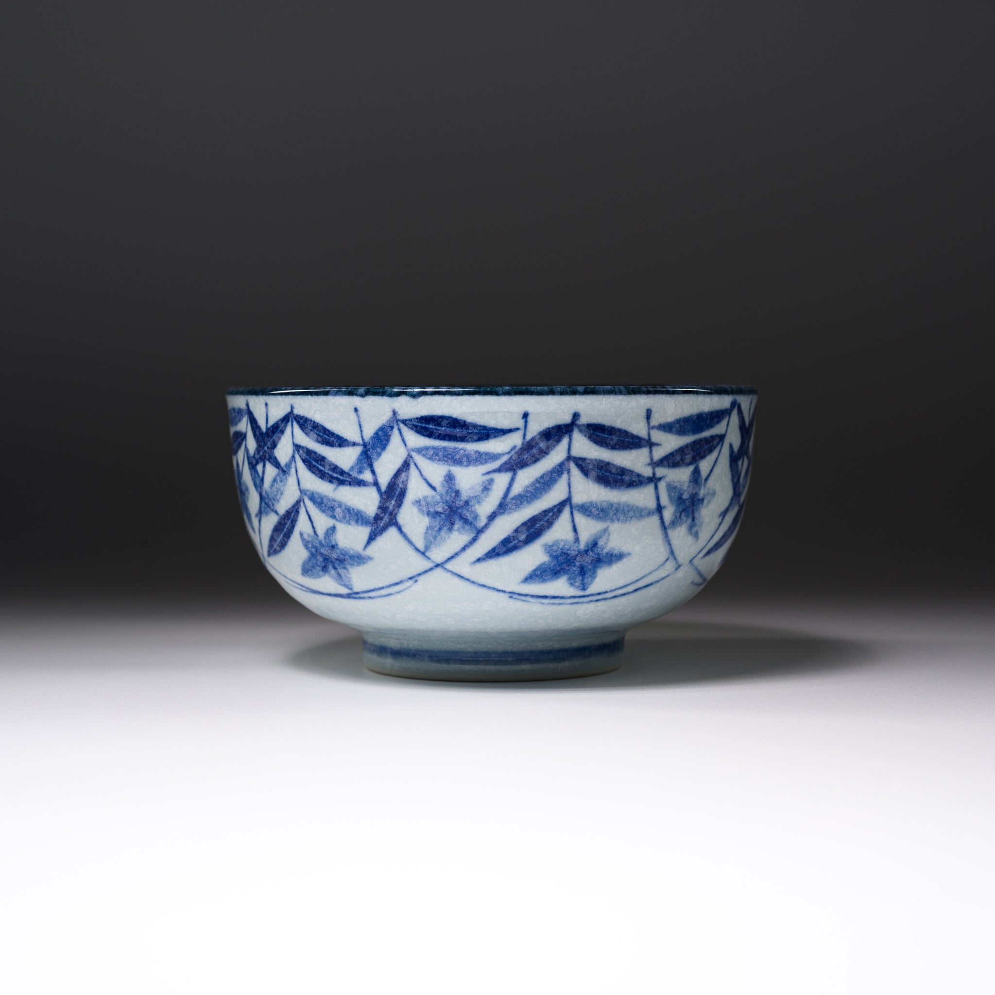 Handcrafted Mino Ware Bellflower Donburi Bowl - Traditional Blue Ink Japanese Ceramic Rice Bowl for Sushi, Ramen & Asian Cuisine | Perfect for Home Dining & Gifts