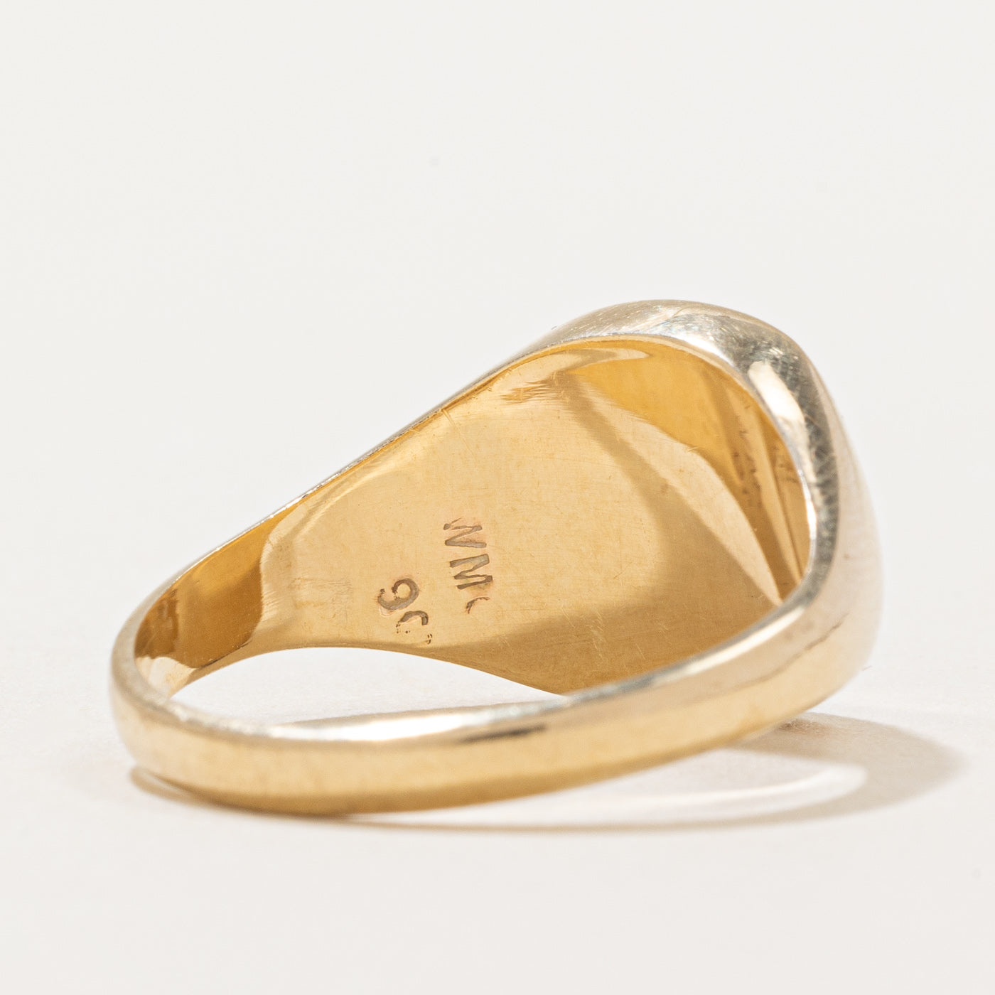 Ruby & Black Onyx Signet Ring - 0.02ct Diamond & 1.50ct Onyx - Size 10 - Elegant Men's Jewelry for Formal Events & Gifts