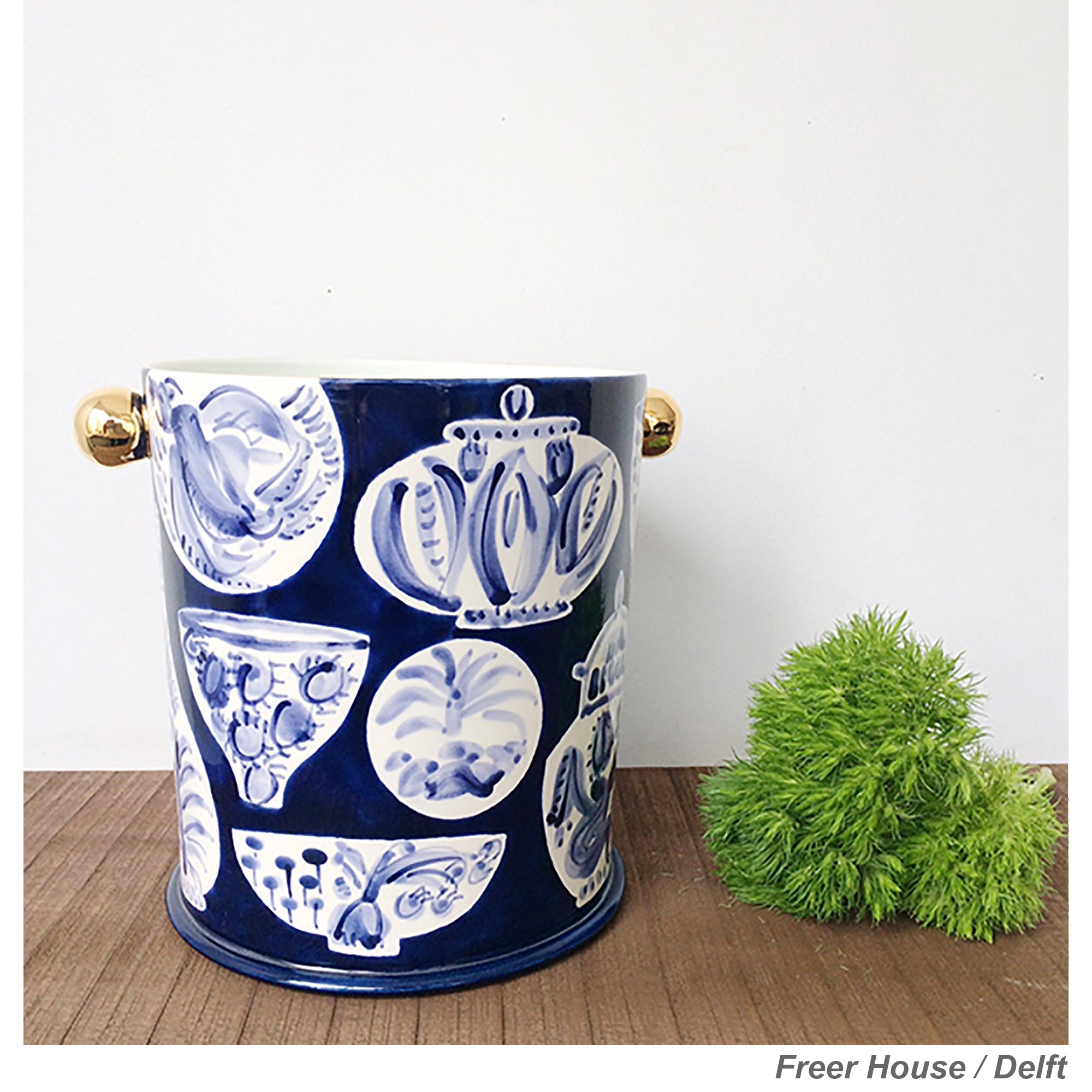 Custom Large Planter - Modern Decorative Flower Pot for Indoor & Outdoor Plants - Perfect for Home, Garden, Office, and Patio Decor