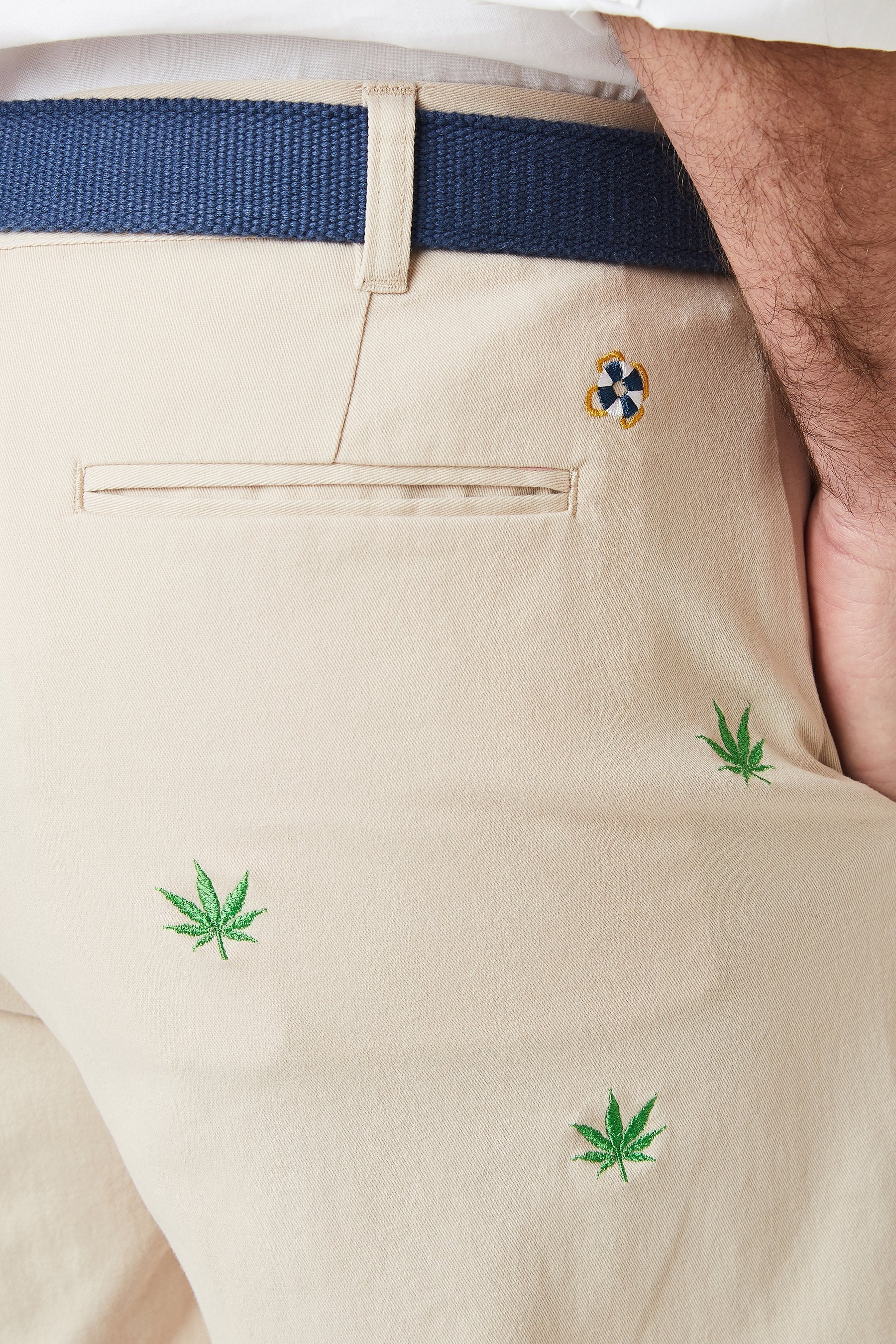 Cisco Short Stretch Twill Stone Pants with Pot Leaf Design - Comfortable Casual Wear for Outdoor Activities and Festivals