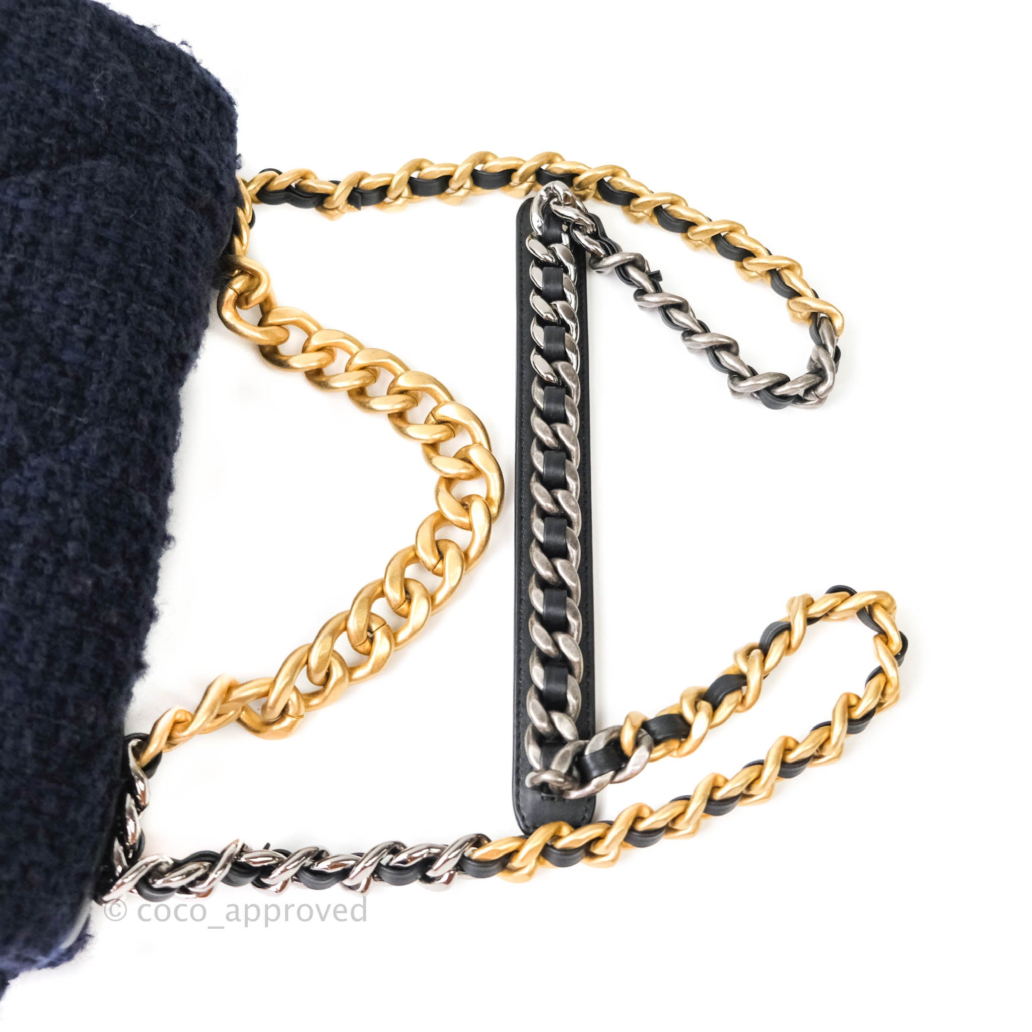 Chanel 19 Medium Flap Bag in Navy Tweed with Mixed Hardware - Luxury Designer Handbag for Women, Perfect for Work, Evening Events & Special Occasions
