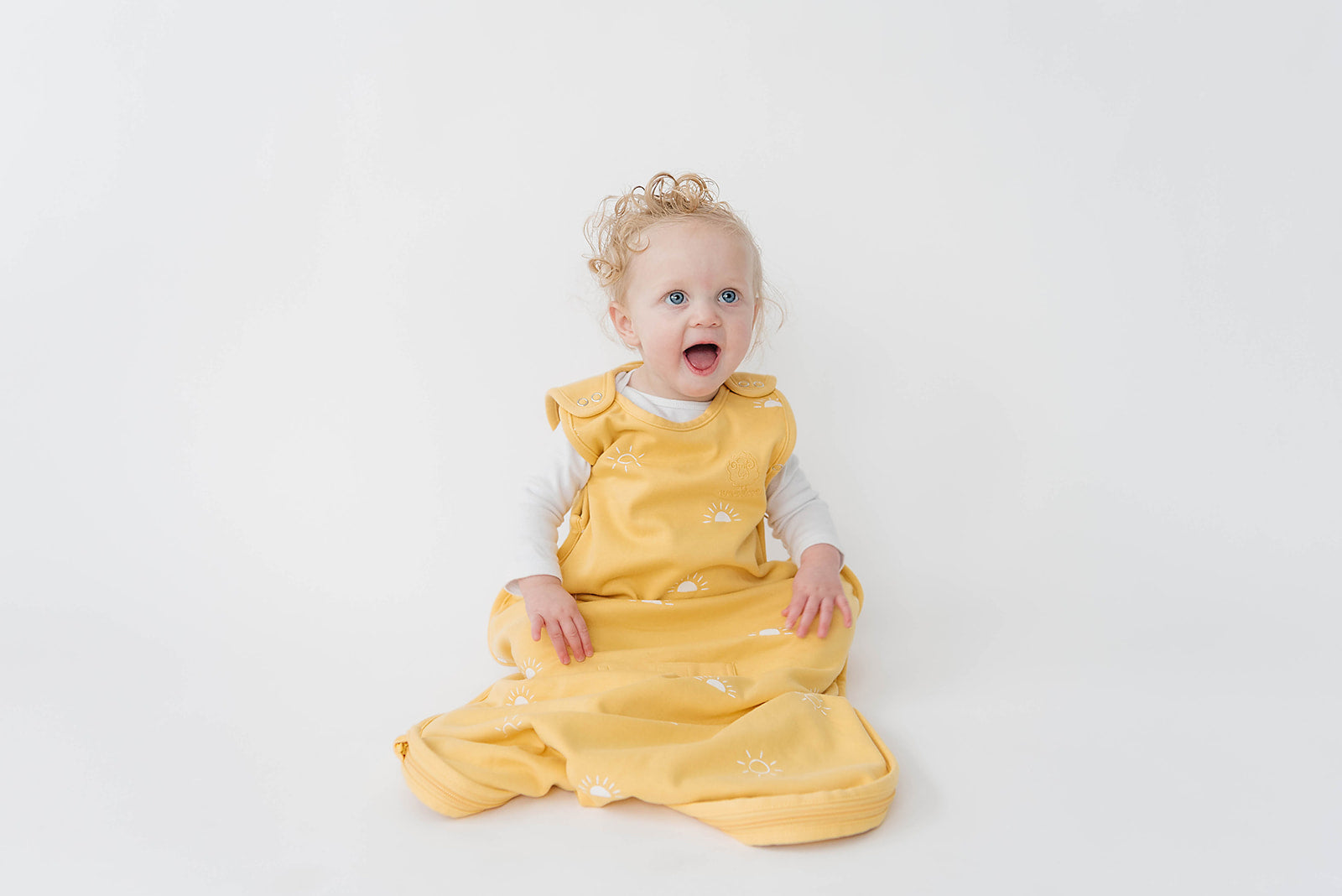 4 Season Baby Sleep Sack - Merino Wool & Organic Cotton for 2 Months to 2 Years - Soft & Breathable for Comfortable Sleep - Perfect for Nursery, Daycare & Travel