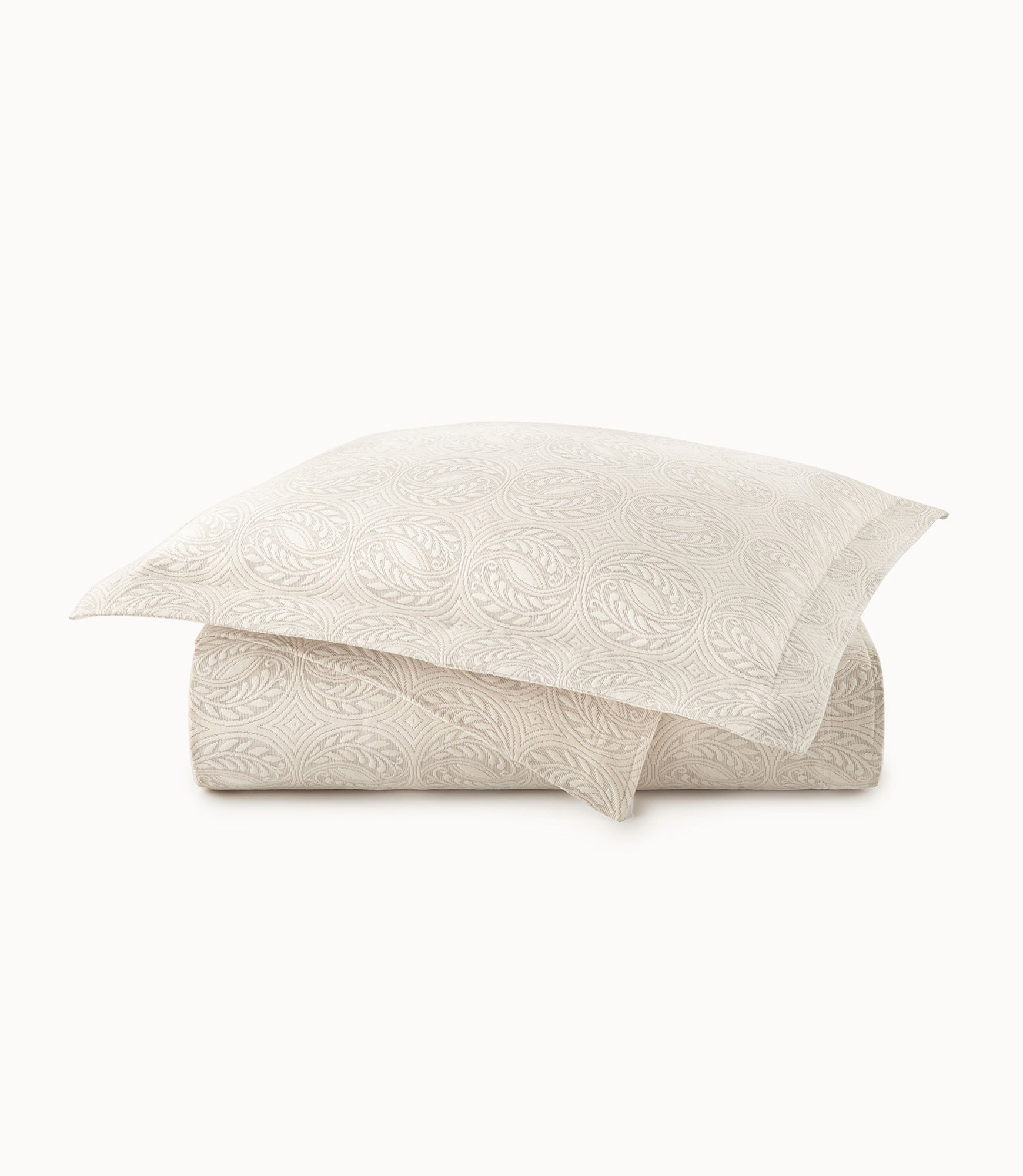 Luxury Vienna Matelassé Coverlet - Soft Quilted Bedspread for Queen Size Bed | Perfect for Guest Rooms, Master Bedrooms & Cozy Home Decor
