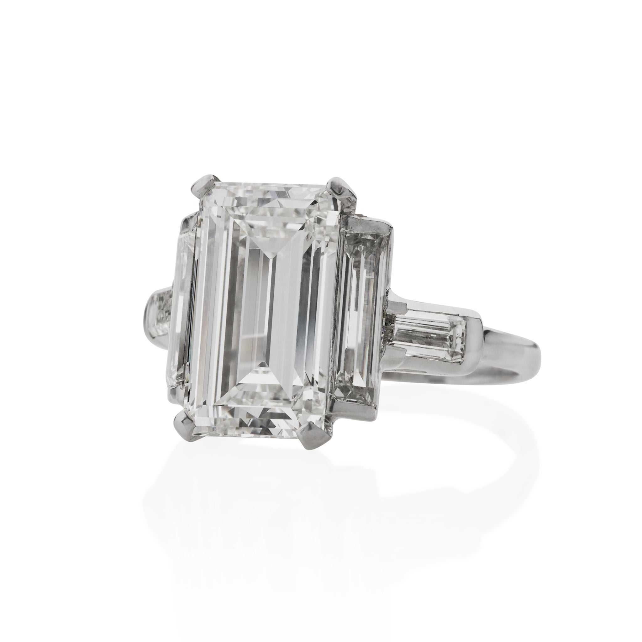 Emerald Cut Diamond Solitaire Ring - 14K White Gold Engagement Ring for Women, Elegant Wedding Band, Anniversary Gift - Perfect for Proposals, Bridal Jewelry & Special Occasions