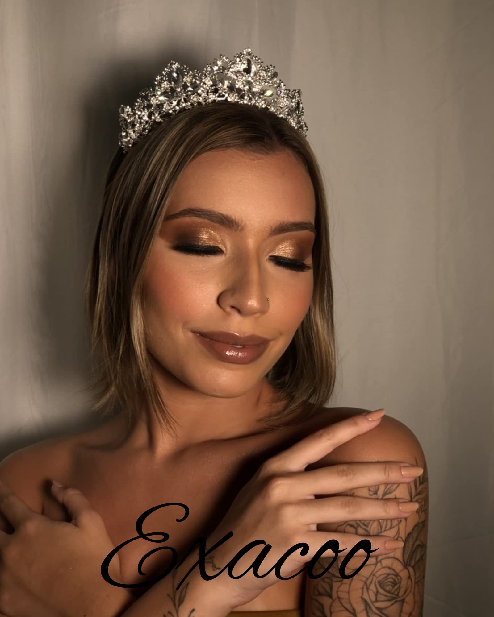 Sparkling Silver Tiara for Women - Rhinestone Wedding Crown, Princess Birthday Headband, Bridal Party & Prom Accessory, Halloween & Christmas Costume Gift - Perfect for Weddings, Parties, Pageants & Special Occasions
