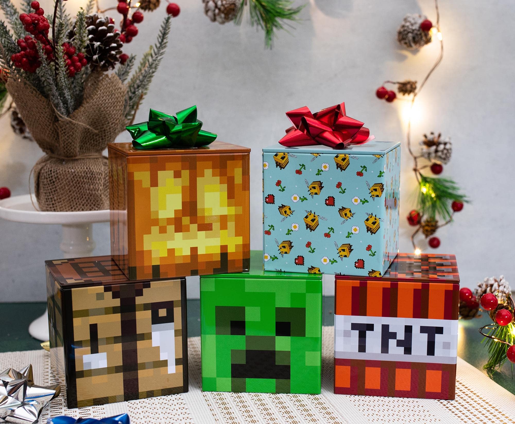 Minecraft 4x4 Inch Tin Storage Box Set of 5 - Bee, Creeper, TNT, Table & Jack | Collectible Game Organizer for Kids Room, Office Desk & Gaming Accessories