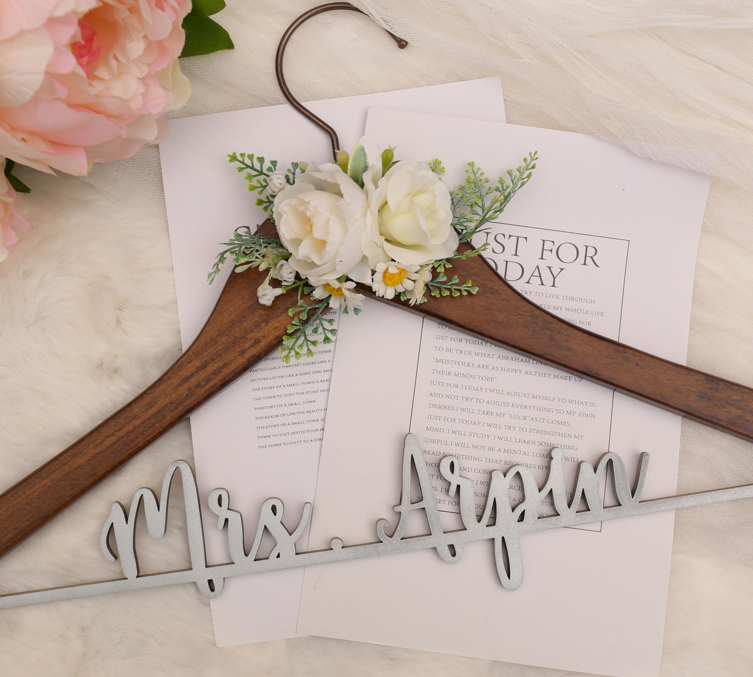 Personalized Wooden Bride Hanger - Custom Wedding Hanger with Engraved Name - Perfect for Brides, Bridesmaids & Doctors - Unique Gift for Weddings, Bridal Showers & Special Occasions