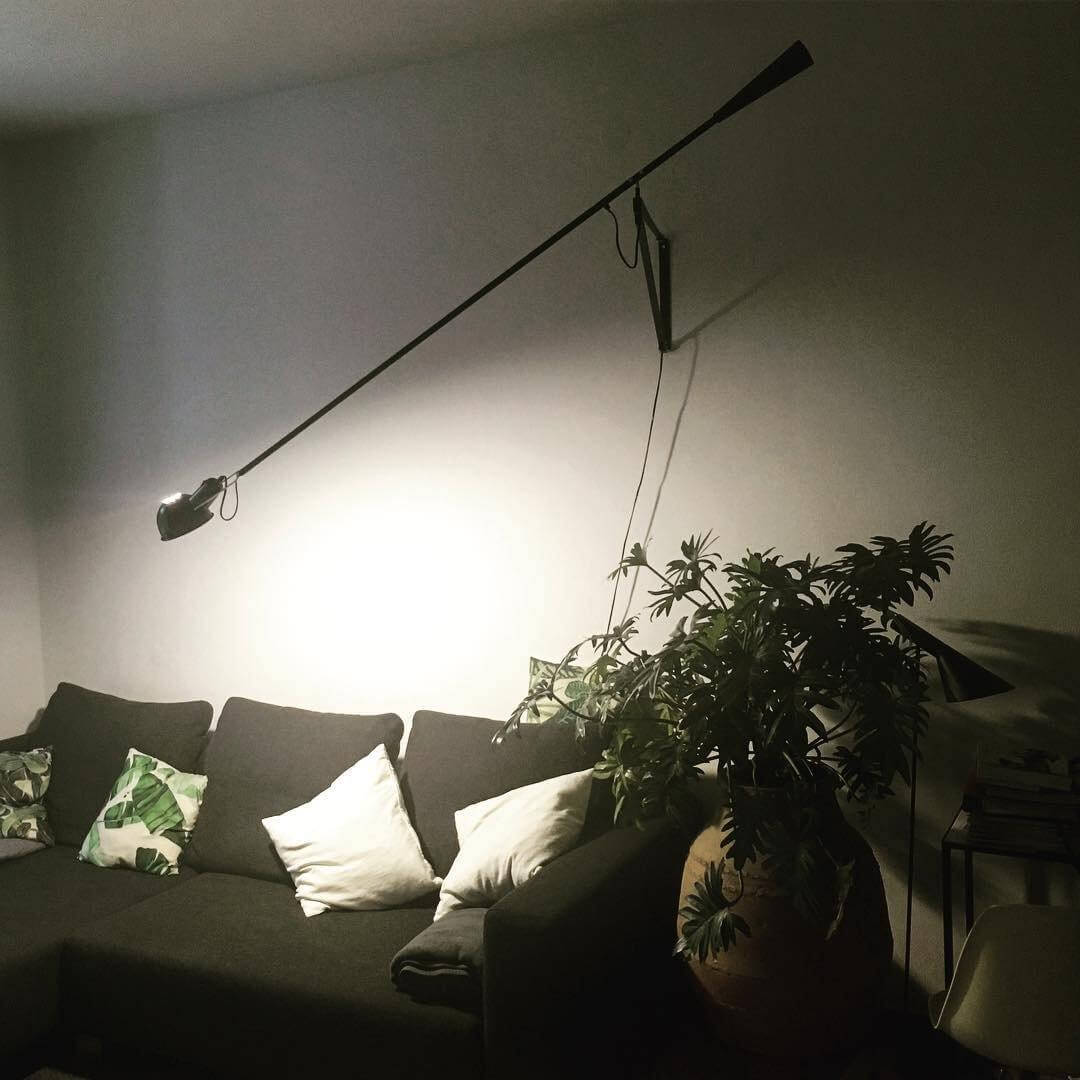 Plug-in Wall Sconce with Long Arm - Modern Adjustable Reading Light for Bedroom, Living Room & Office - Energy Efficient LED Wall Lamp for Home Decor