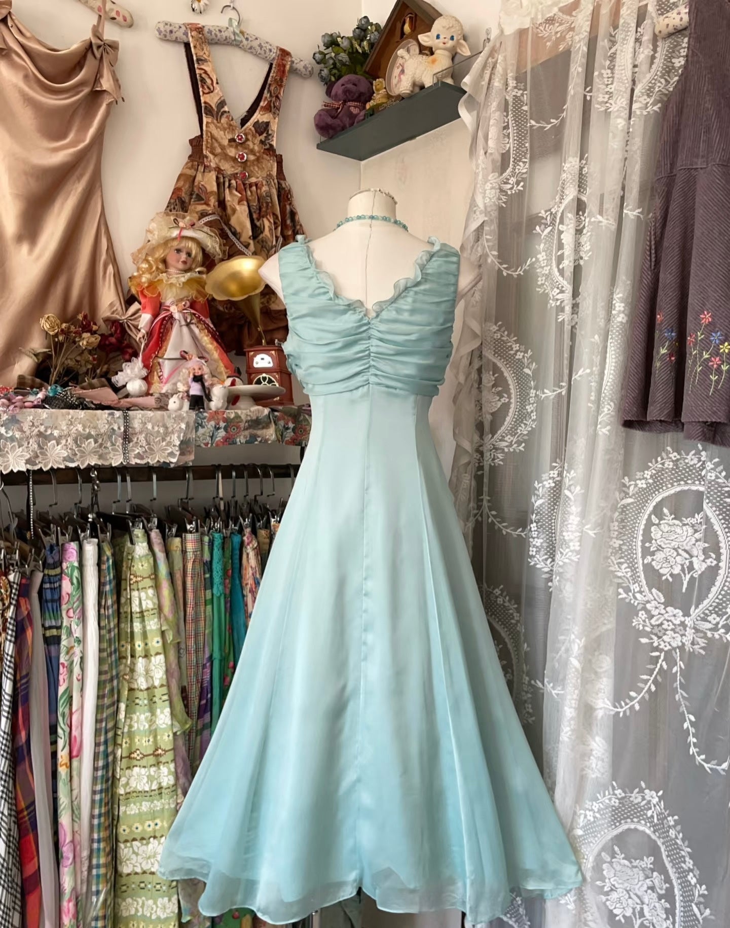 Vintage V-Neck A-Line Ruffle Prom Dress J5016 - Elegant Formal Gown for Homecoming, Ball, and Special Occasions