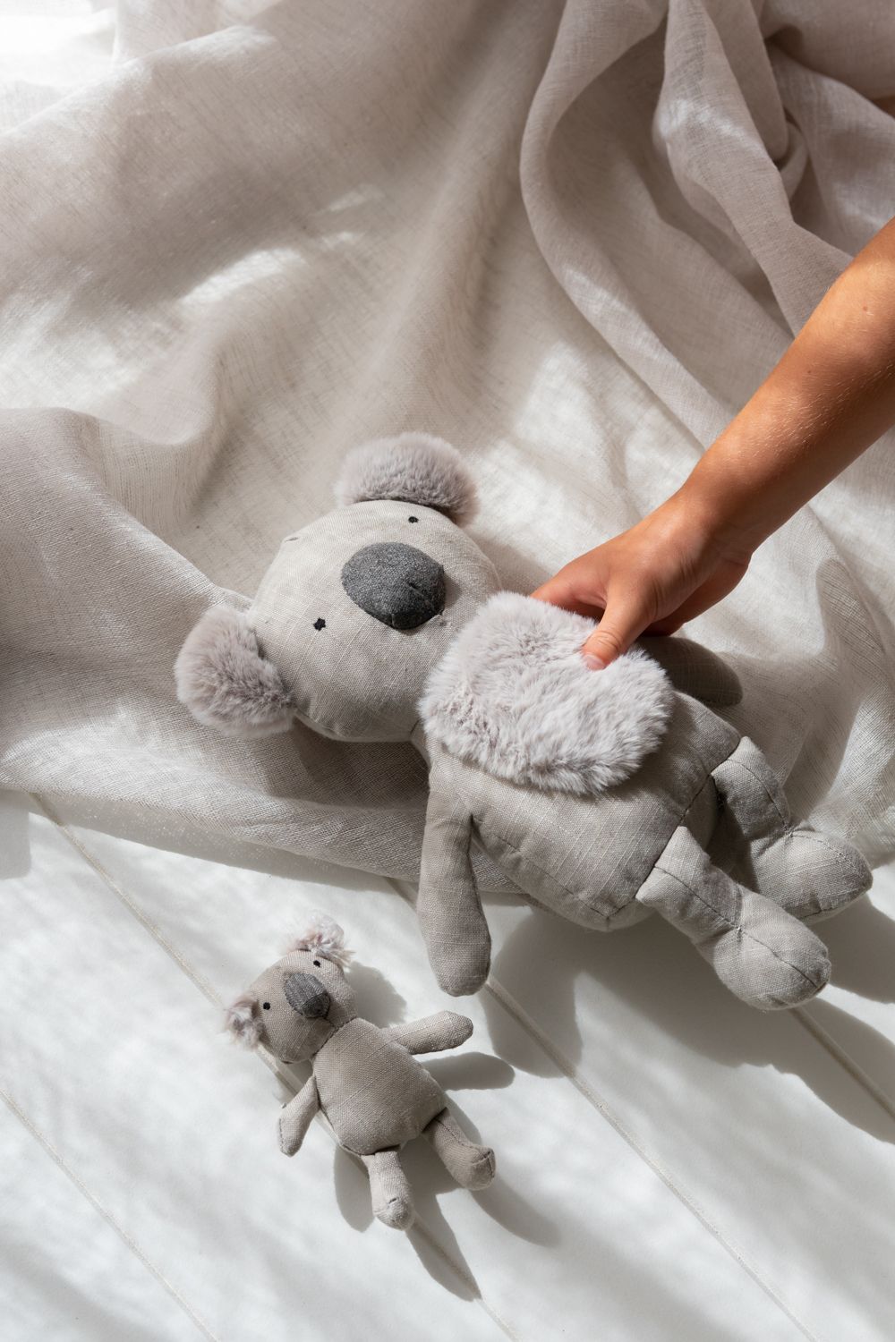Australian Animal Toys & Rattles Set - Cute Kangaroo Koala Plush Baby Shower Gift for Newborns | Perfect for Sensory Play, Nursery Decor & Early Learning