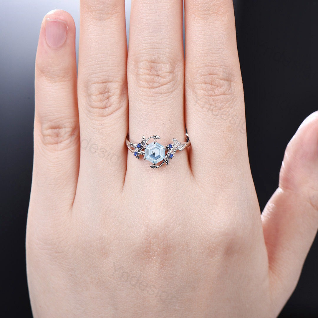 Natural Aquamarine and Blue Sapphire Vintage Leaf Engagement Ring for Women - 14K White Gold Unique Cluster Wedding Band - Perfect for Bridal, Anniversary, and Special Occasion Gifts