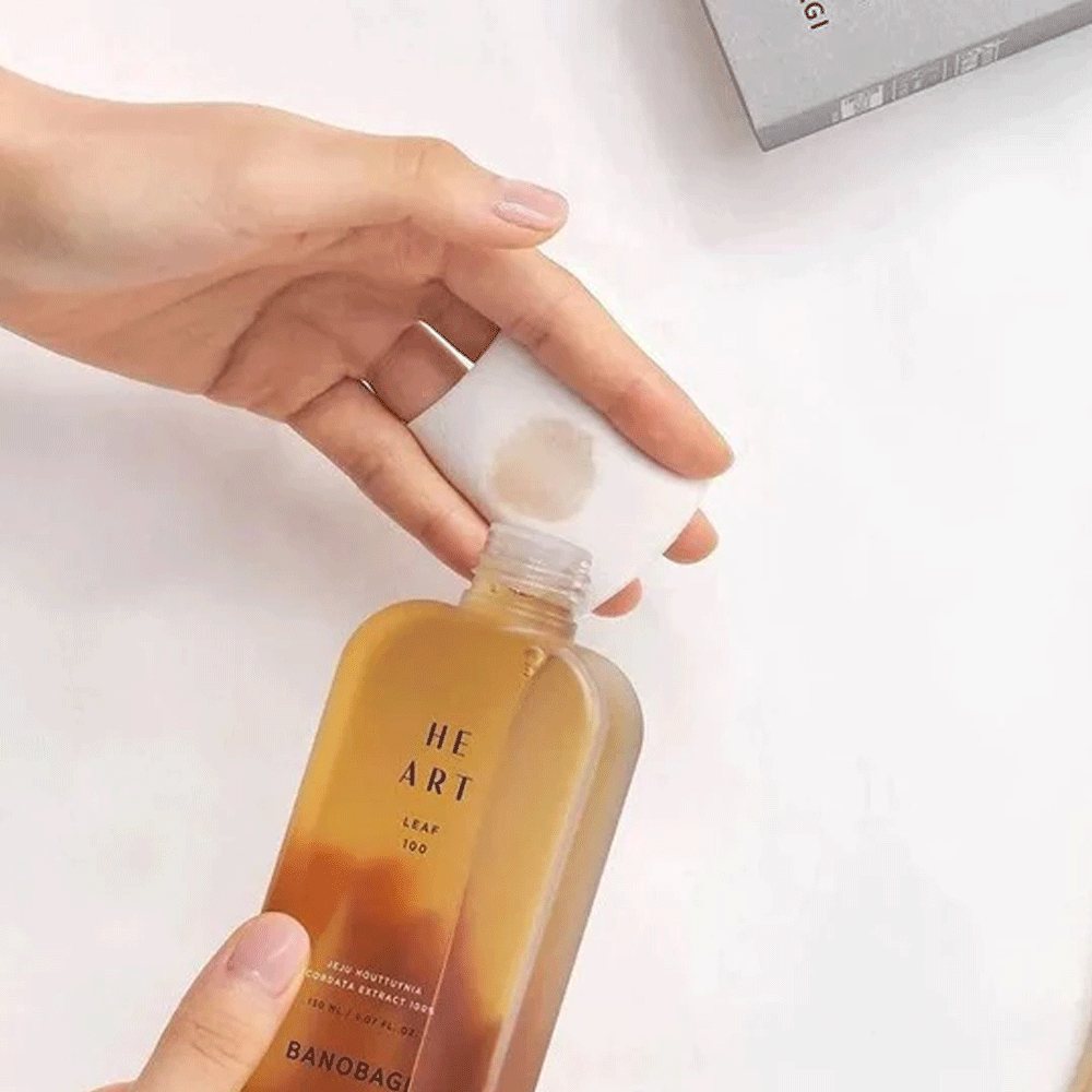 BANOBAGI Heart Leaf 100 Soothing Essence 150ml - Korean Skin Care for Sensitive & Acne-Prone Skin - Hydrating & Calming Facial Treatment for Daily Skincare Routine