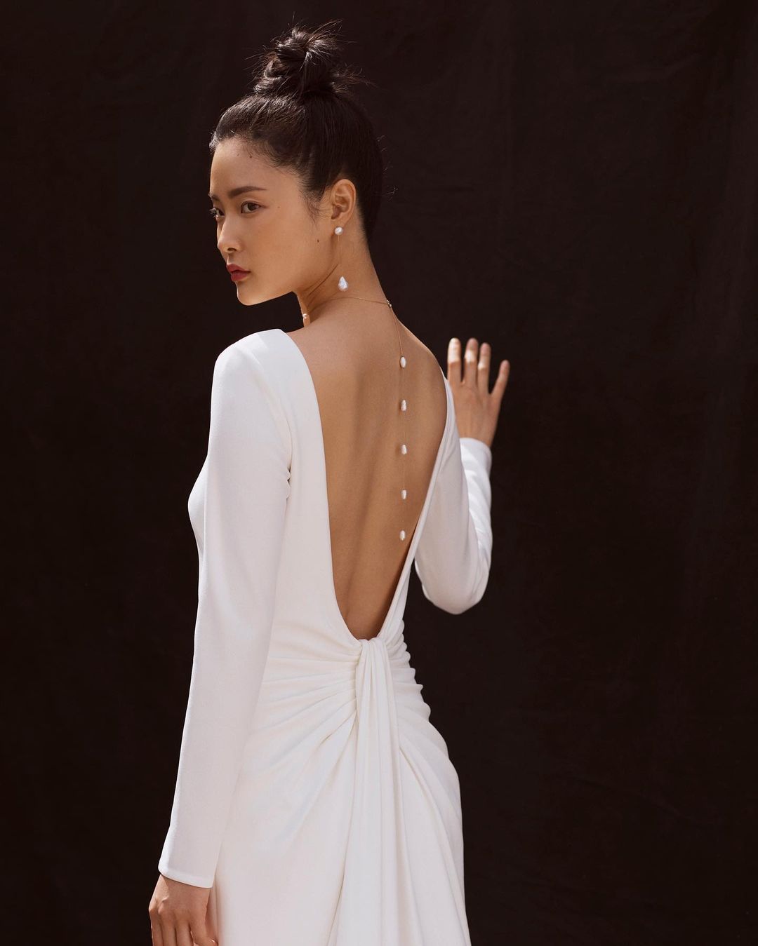 Tadashi Shoji Maven Gown - Elegant Wedding Dress for Brides & Formal Events | Perfect for Beach Weddings & Evening Galas