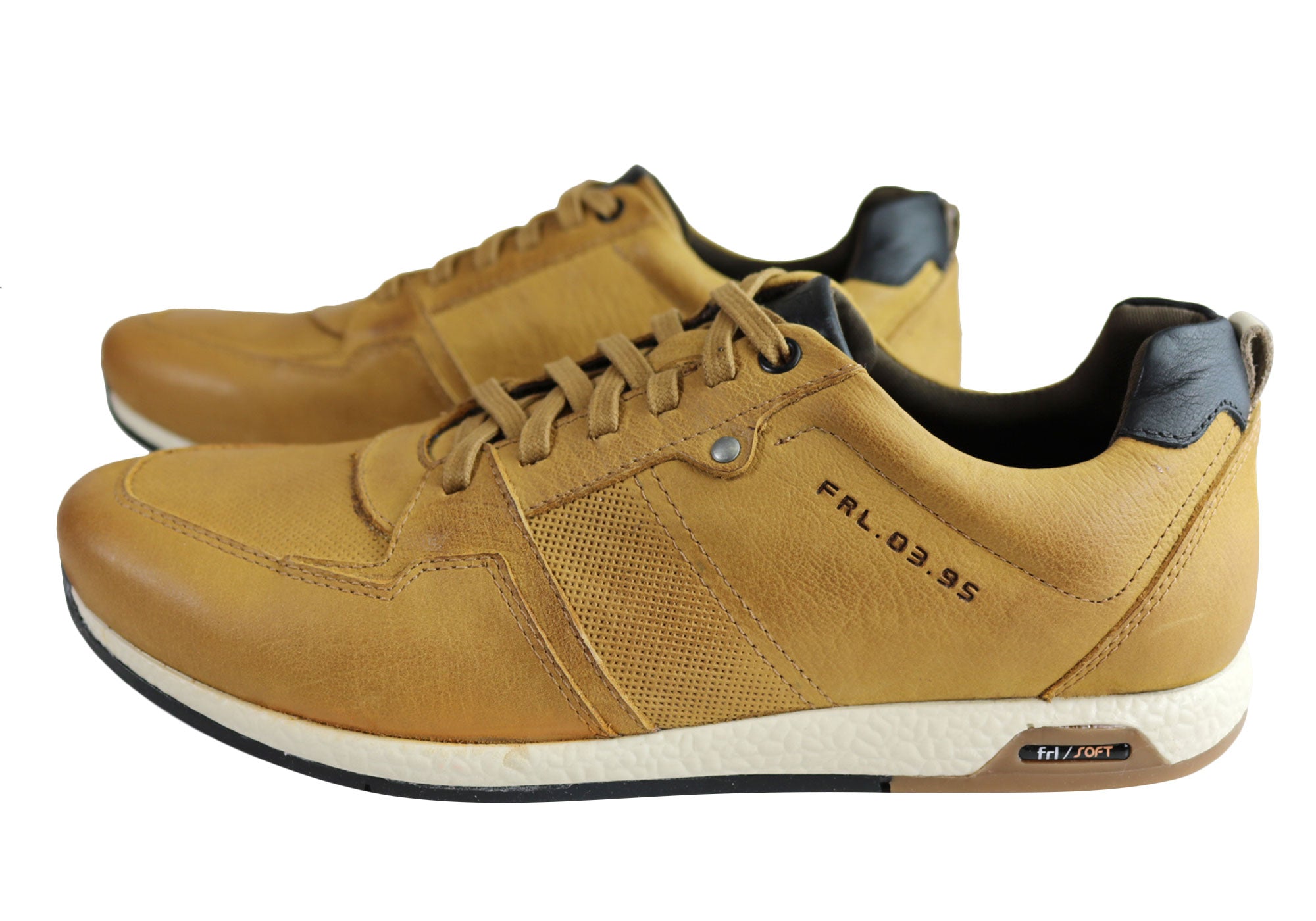 Ferricelli Oscar Men's Genuine Leather Lace-Up Casual Shoes - Handcrafted in Brazil - Perfect for Office, Dating & Everyday Wear