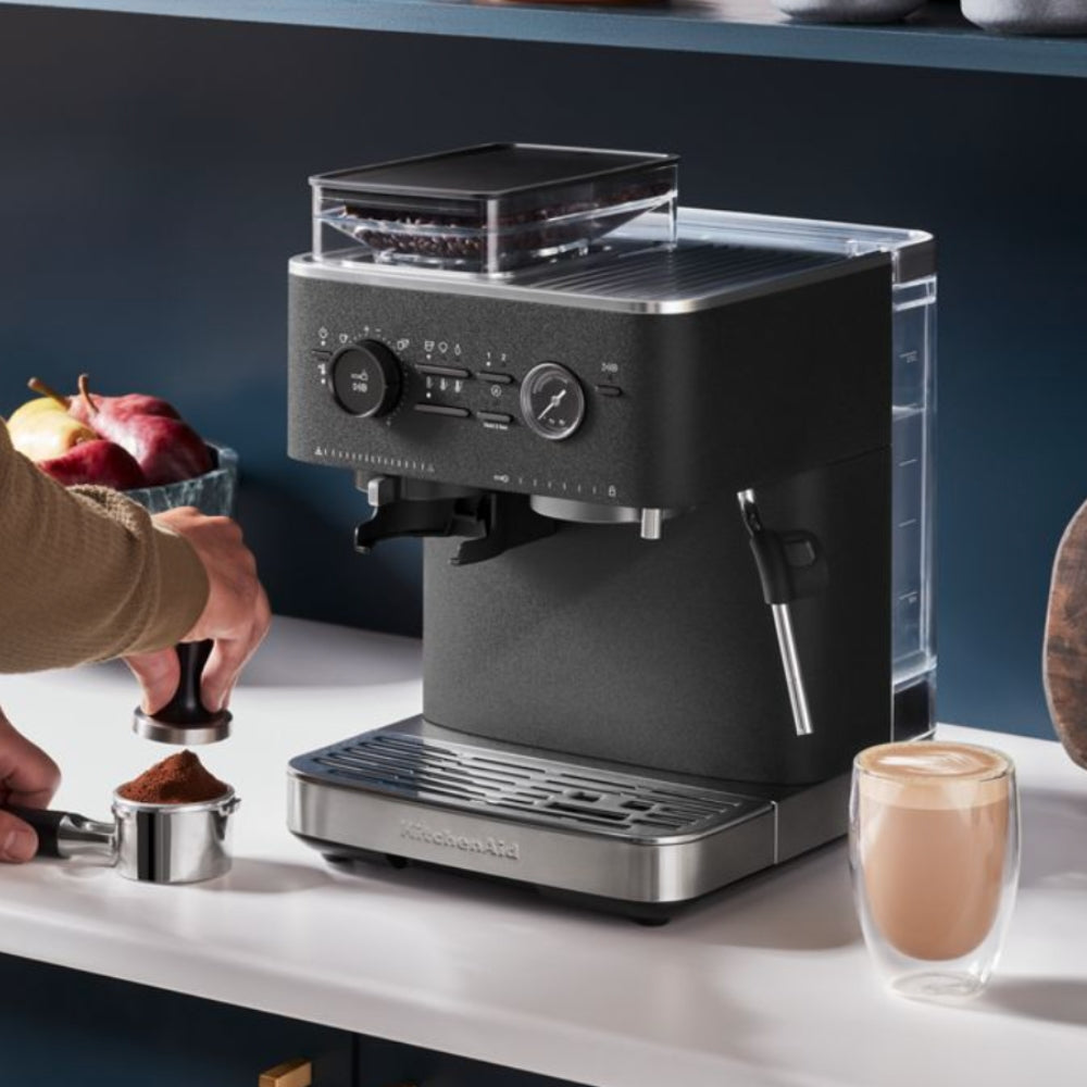 KitchenAid Semi Automatic Espresso Machine with Built-in Burr Grinder - Cast Iron Black | Perfect for Home Baristas & Coffee Lovers | Ideal for Espresso, Cappuccino & Latte Making